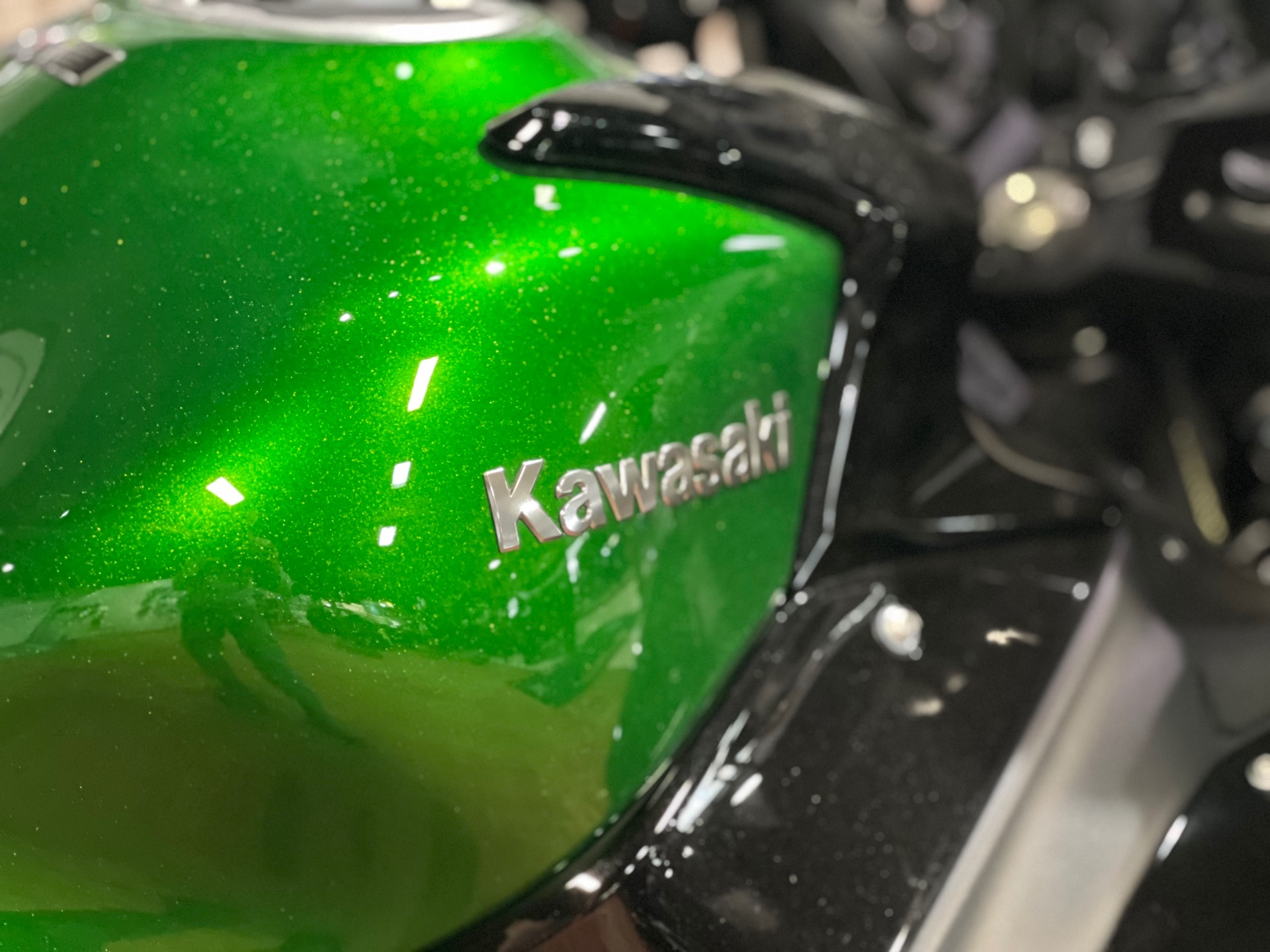 2022 Kawasaki NINJA H2 SX SE in Anderson, Indiana - Photo 12