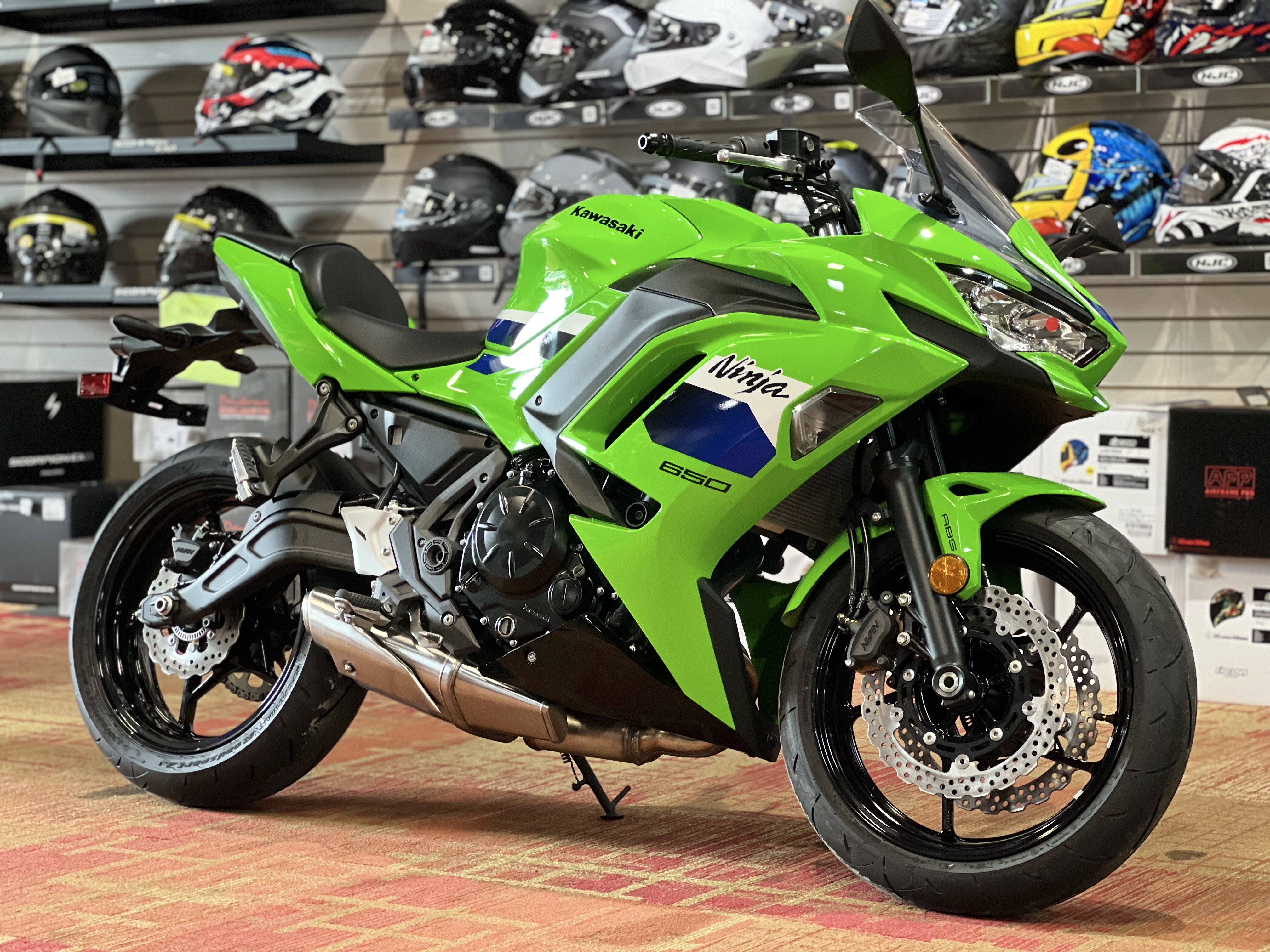 2026 Ninja® 650 ABS