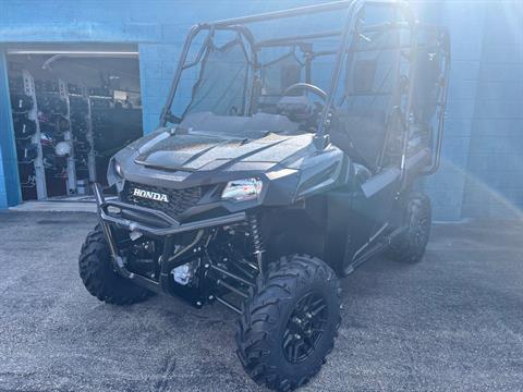 Honda SxS: Pioneer 500 520 & 700 For Sale: Inventory at Tom Wood