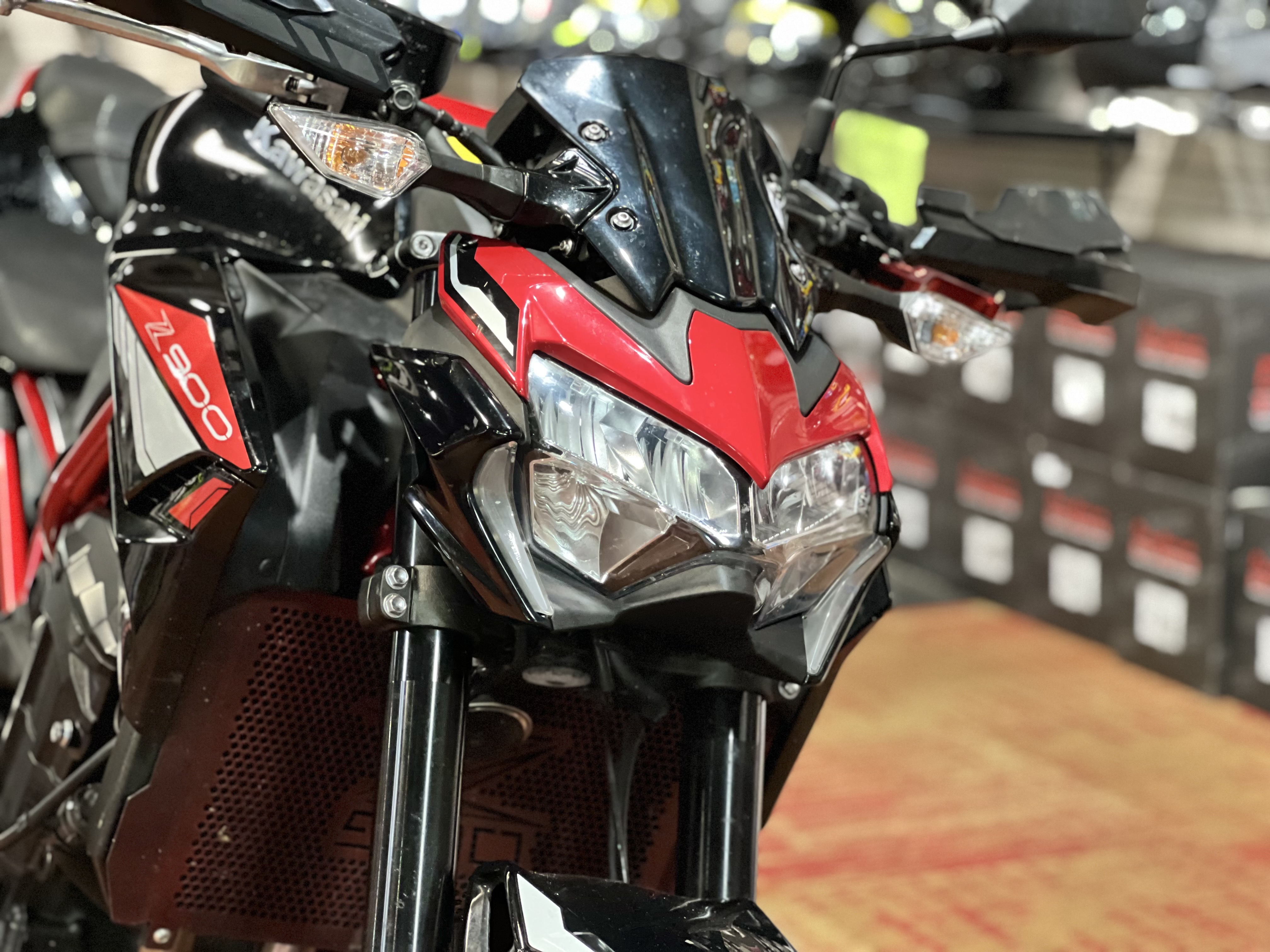 2024 Kawasaki Z900 ABS 8