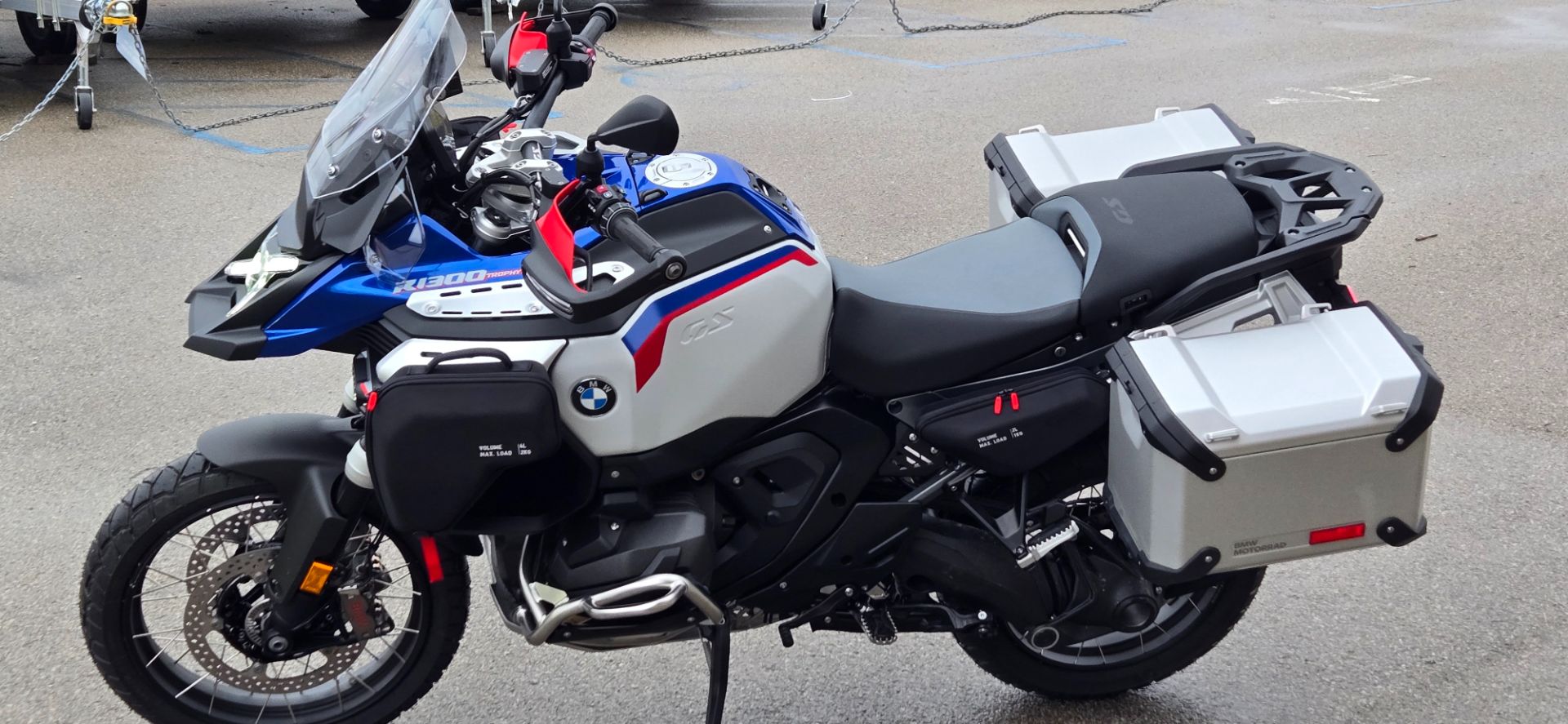 2025 BMW R 1300 GS Adventure in Lexington, Kentucky - Photo 4