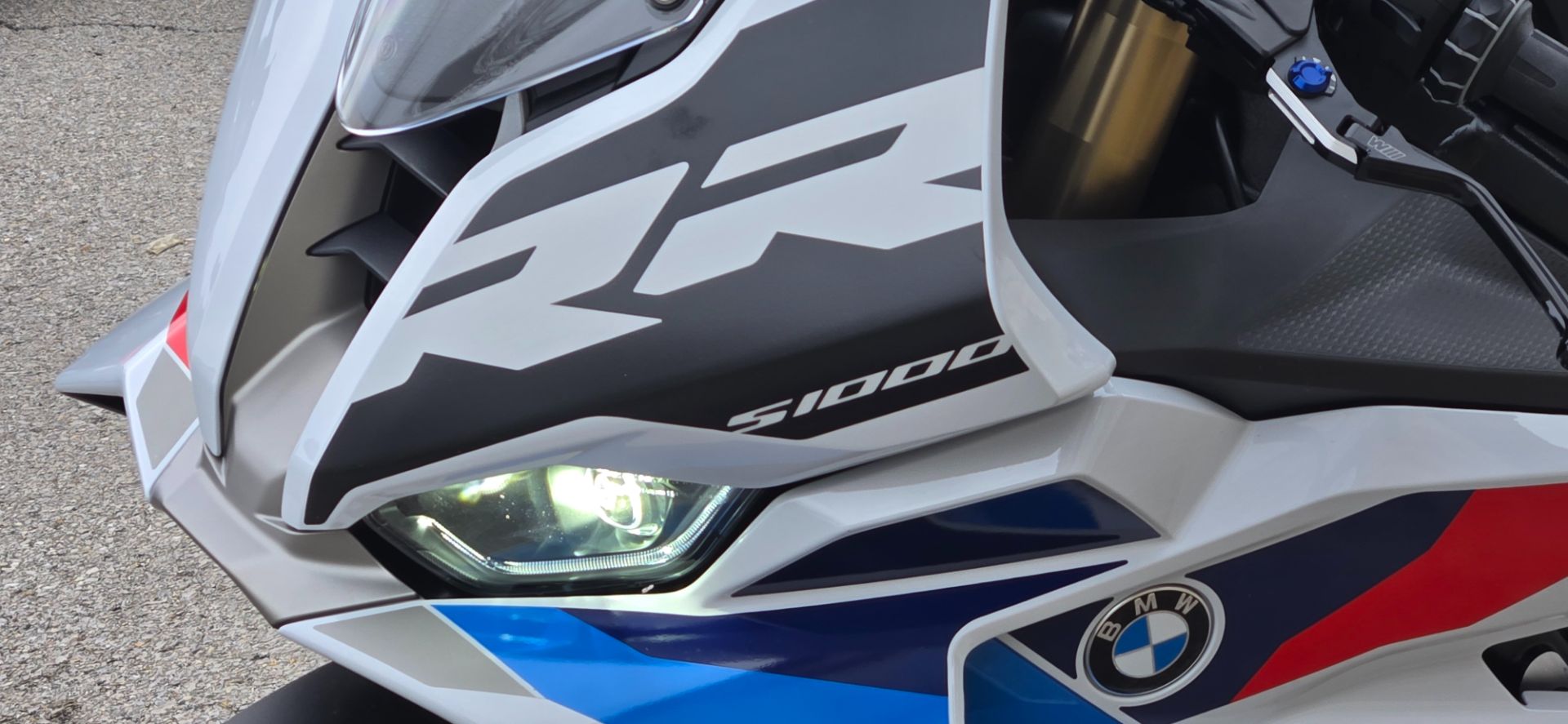 2025 BMW S 1000 RR in Lexington, Kentucky - Photo 5
