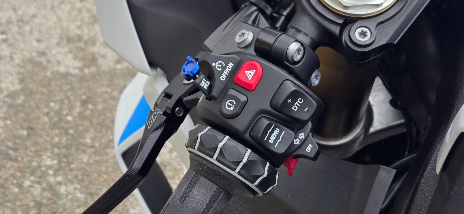 2025 BMW S 1000 RR in Lexington, Kentucky - Photo 6