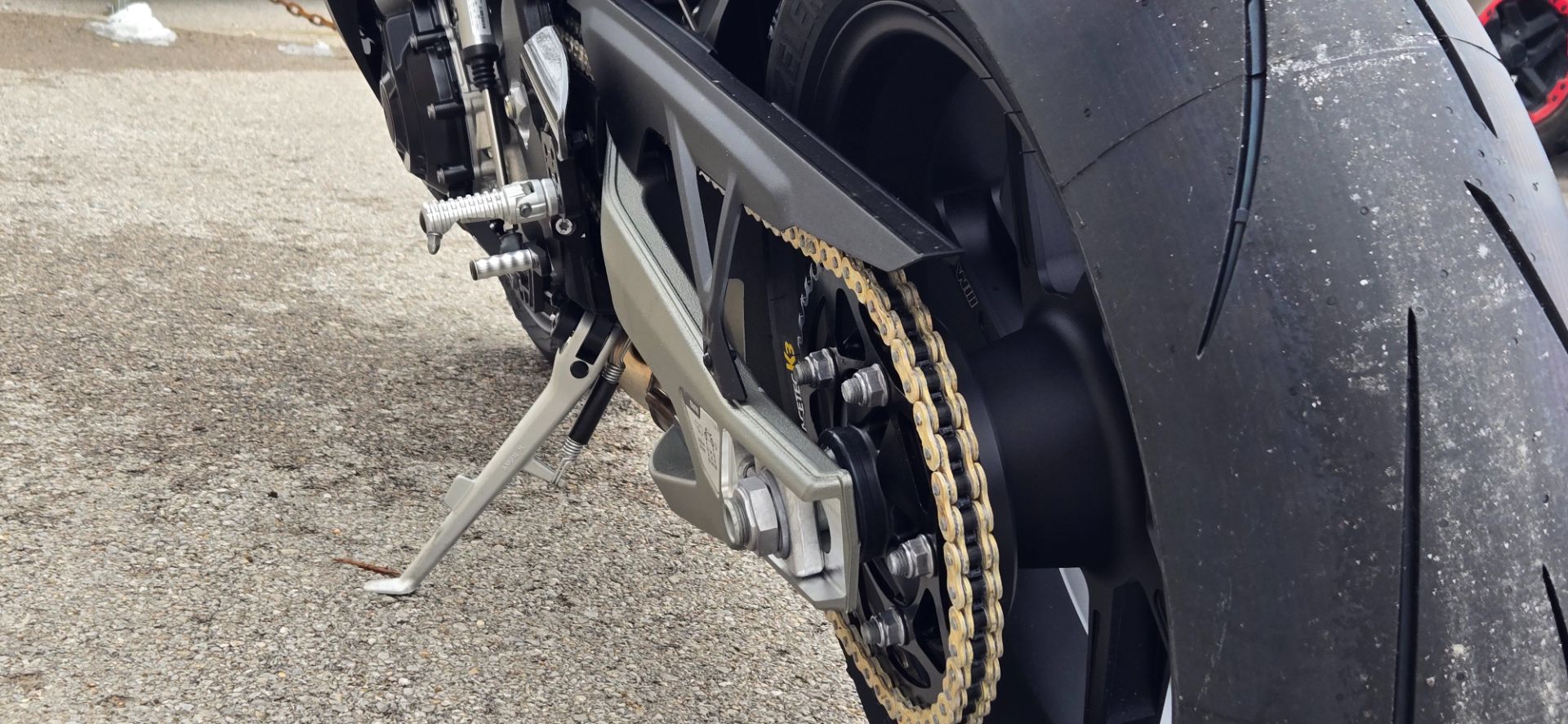 2025 BMW S 1000 RR in Lexington, Kentucky - Photo 11
