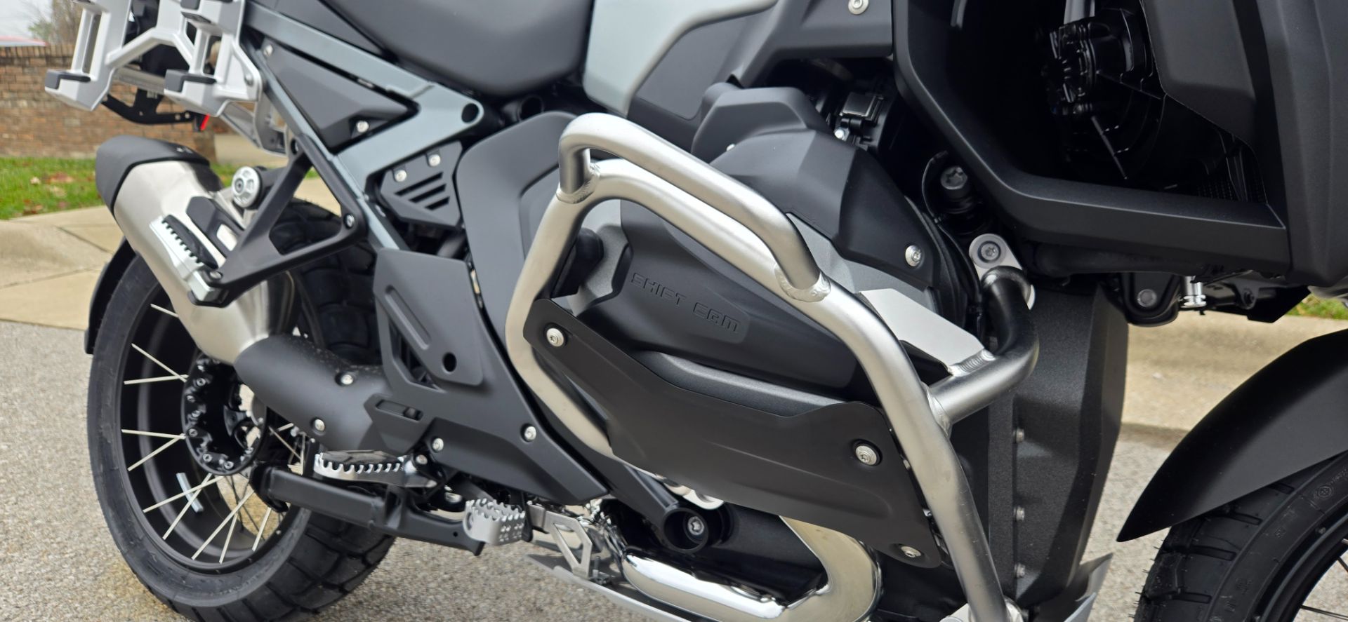 2025 BMW R 1300 GS Adventure in Lexington, Kentucky - Photo 2