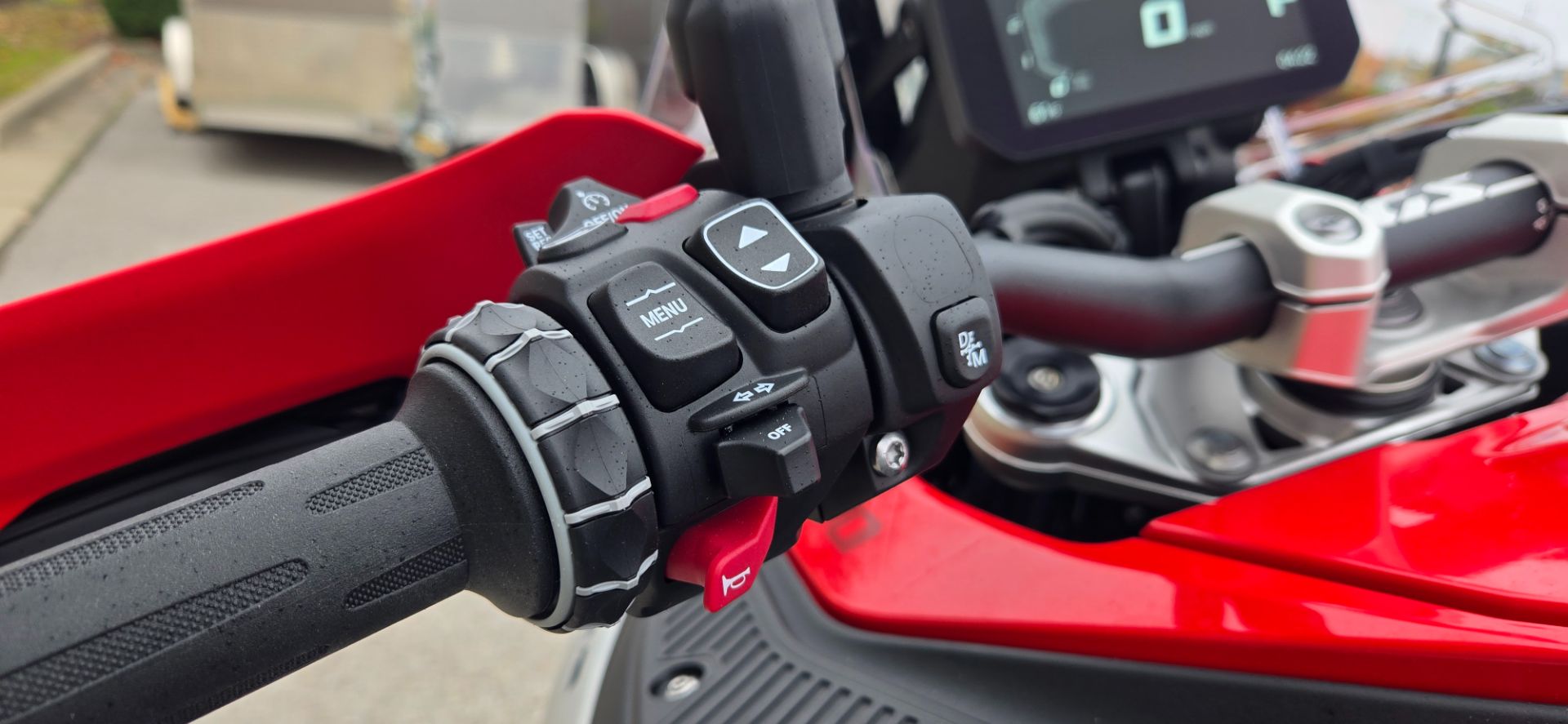 2025 BMW R 1300 GS Adventure in Lexington, Kentucky - Photo 11