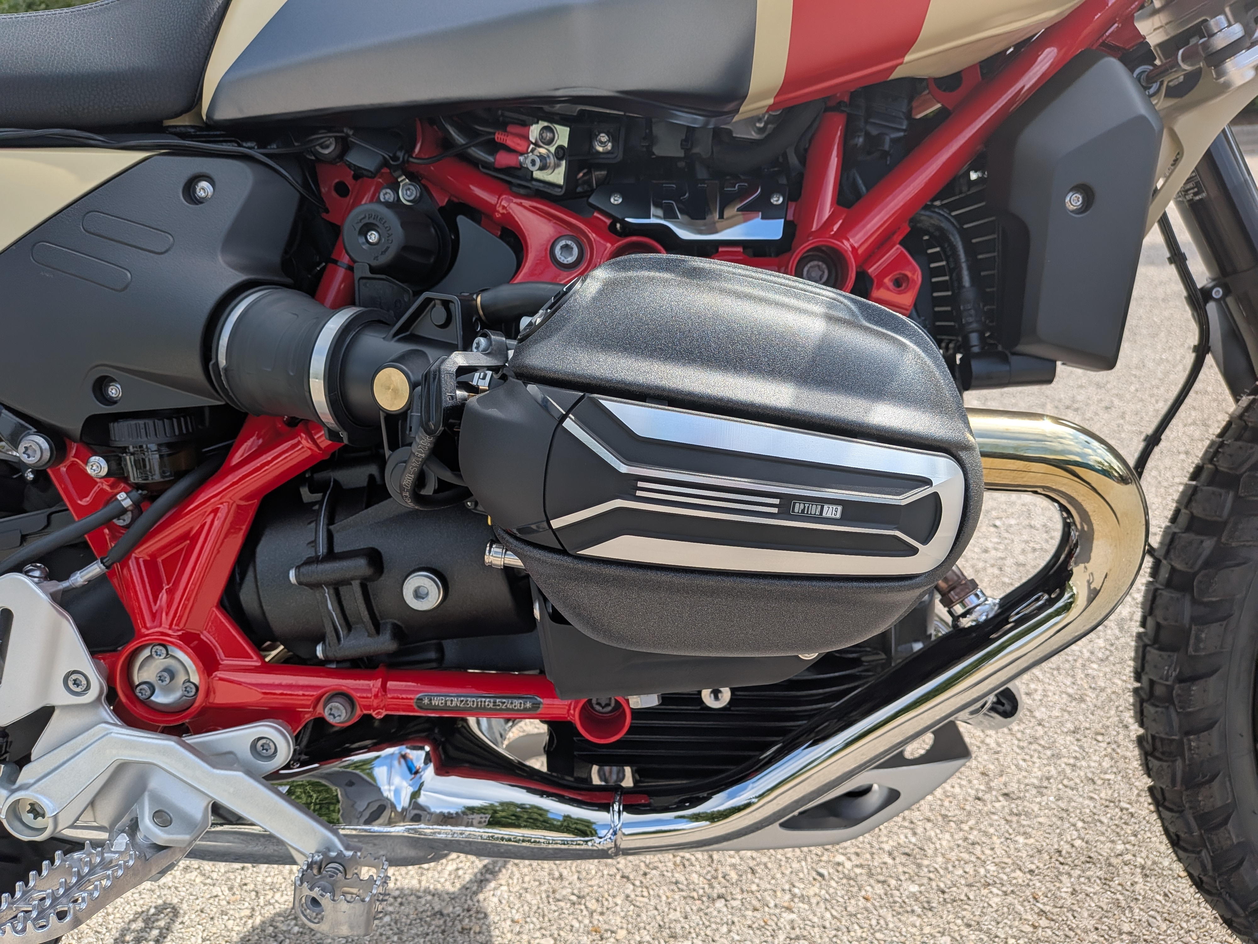 New 2026 BMW R 12 G/S, Indianapolis IN | Specs, Price, Photos | Option 719  II - Sand Rover Matte B26-52480