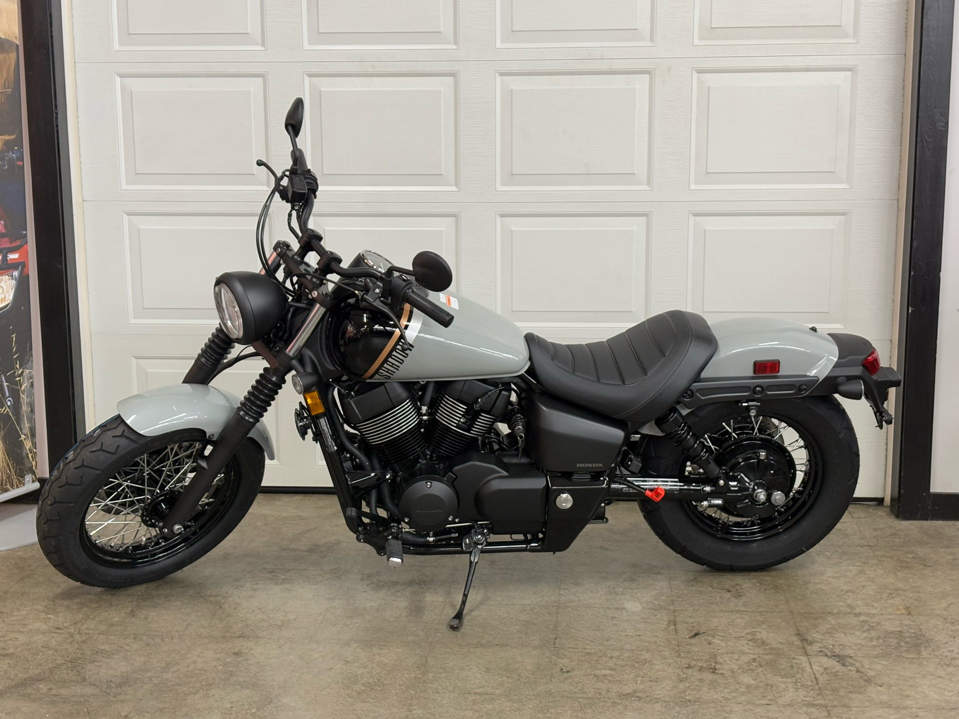 2025 Honda Shadow Phantom ABS in Whiteland, Indiana - Photo 3