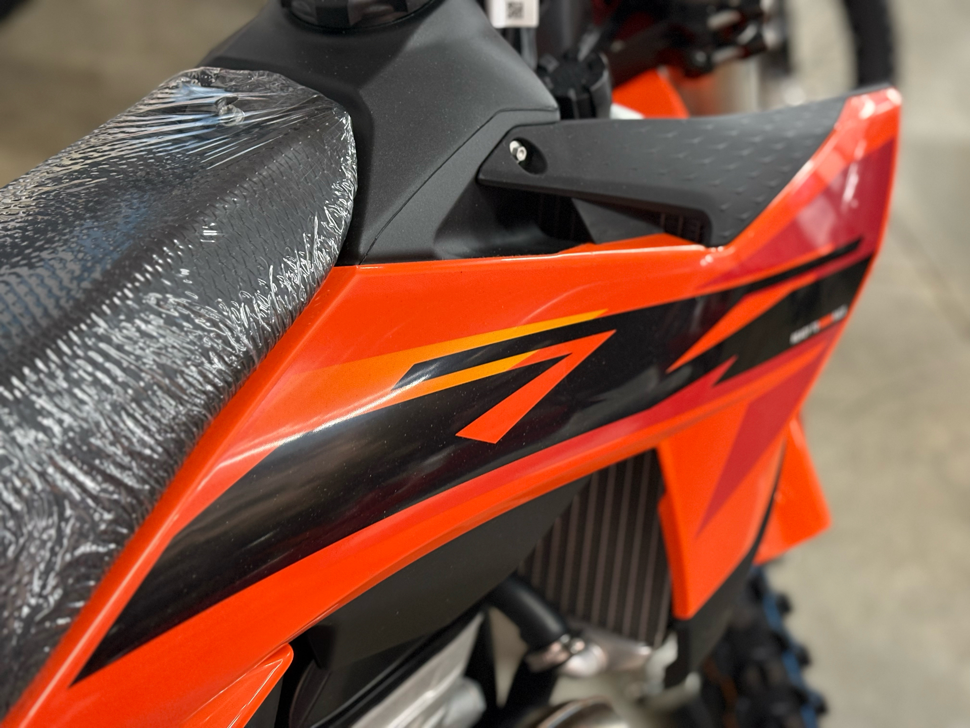 2025 KTM 350 SX-F in Whiteland, Indiana - Photo 6
