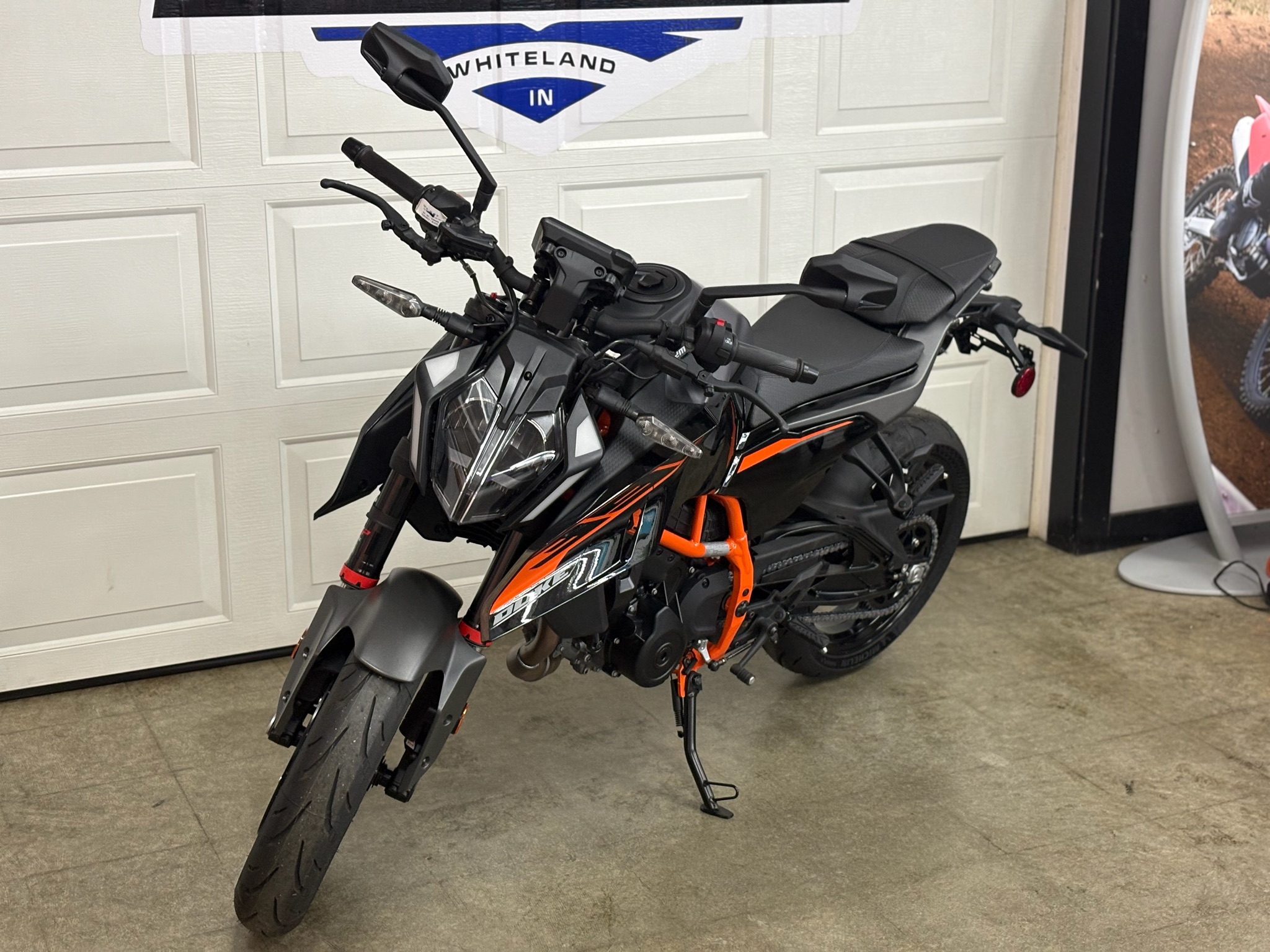 2026 KTM 390 Duke 5