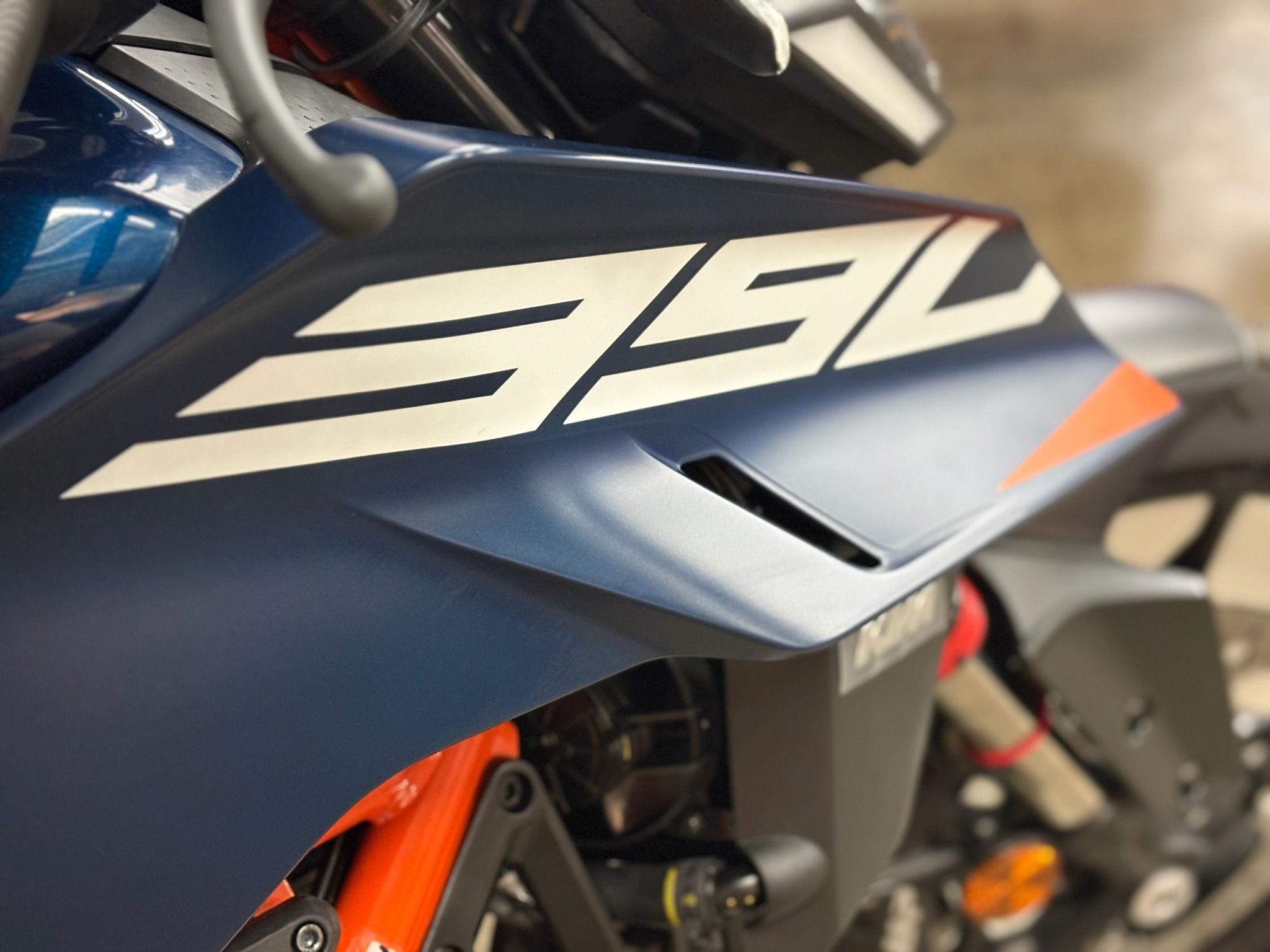 2026 KTM 390 Duke 4