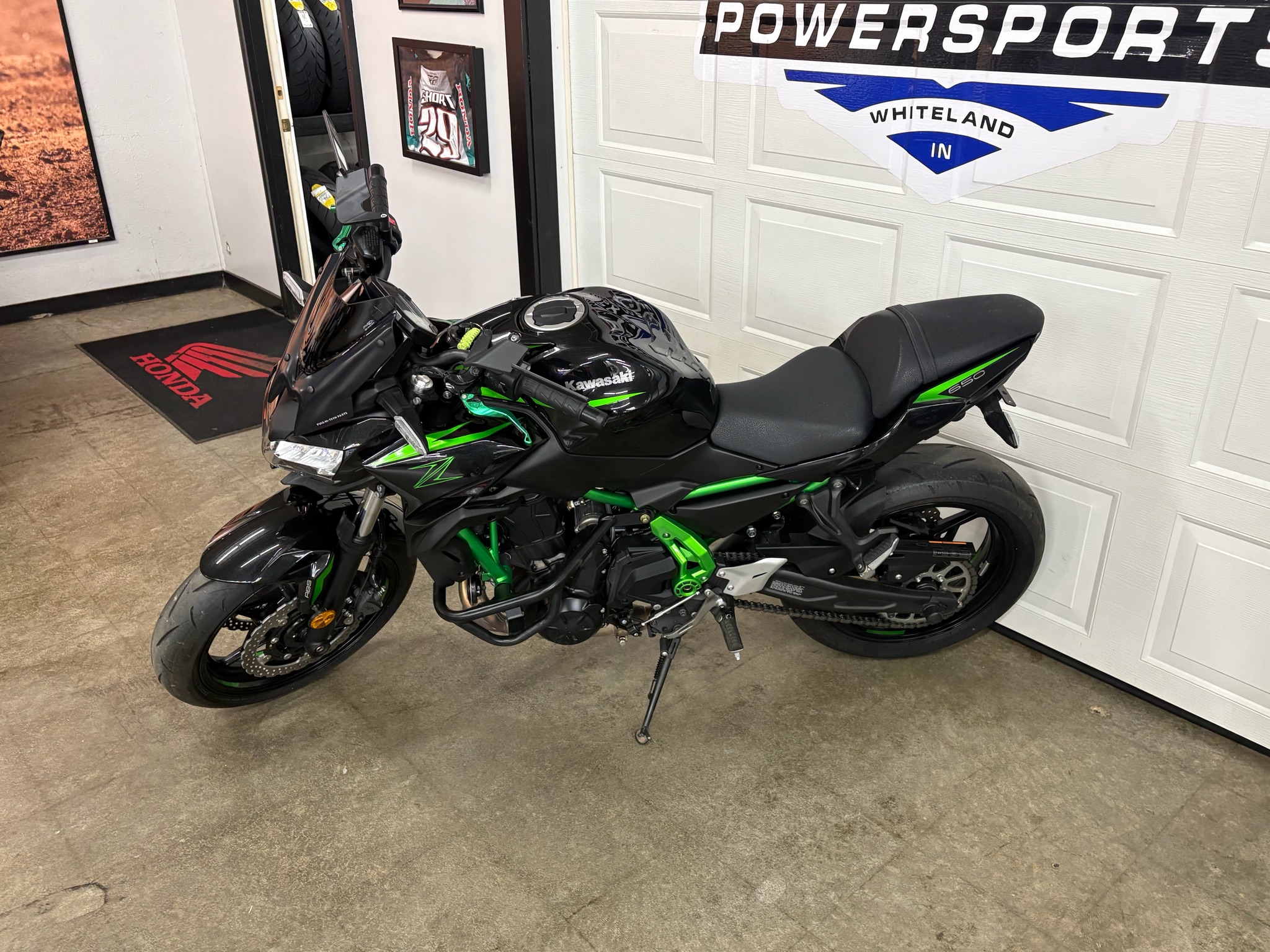 2025 Kawasaki Z650 ABS 3