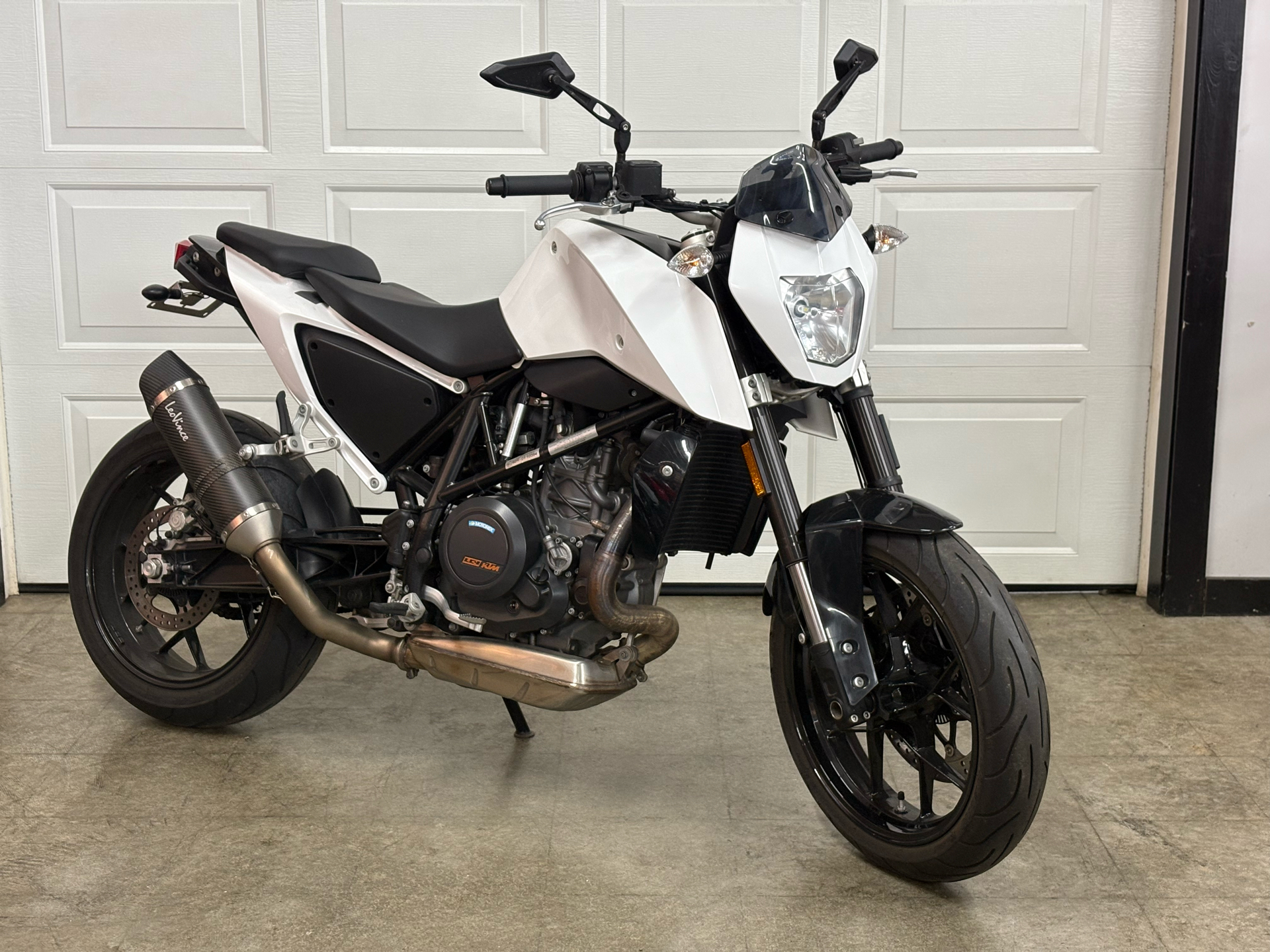 2018 KTM 690 Duke in Whiteland, Indiana - Photo 3