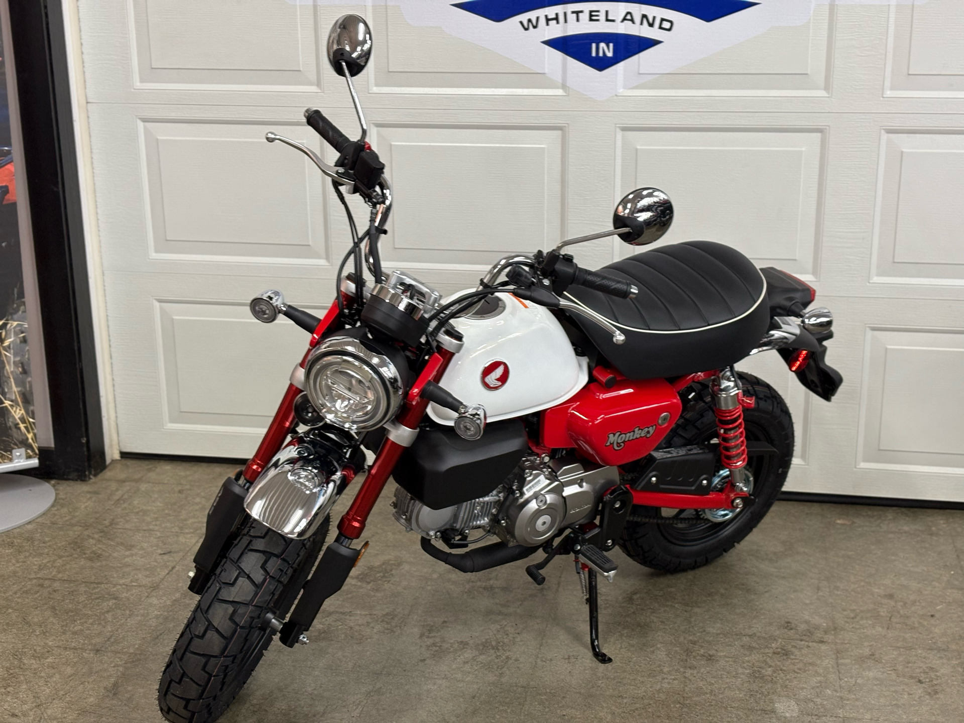 2025 Honda Monkey ABS in Whiteland, Indiana - Photo 2