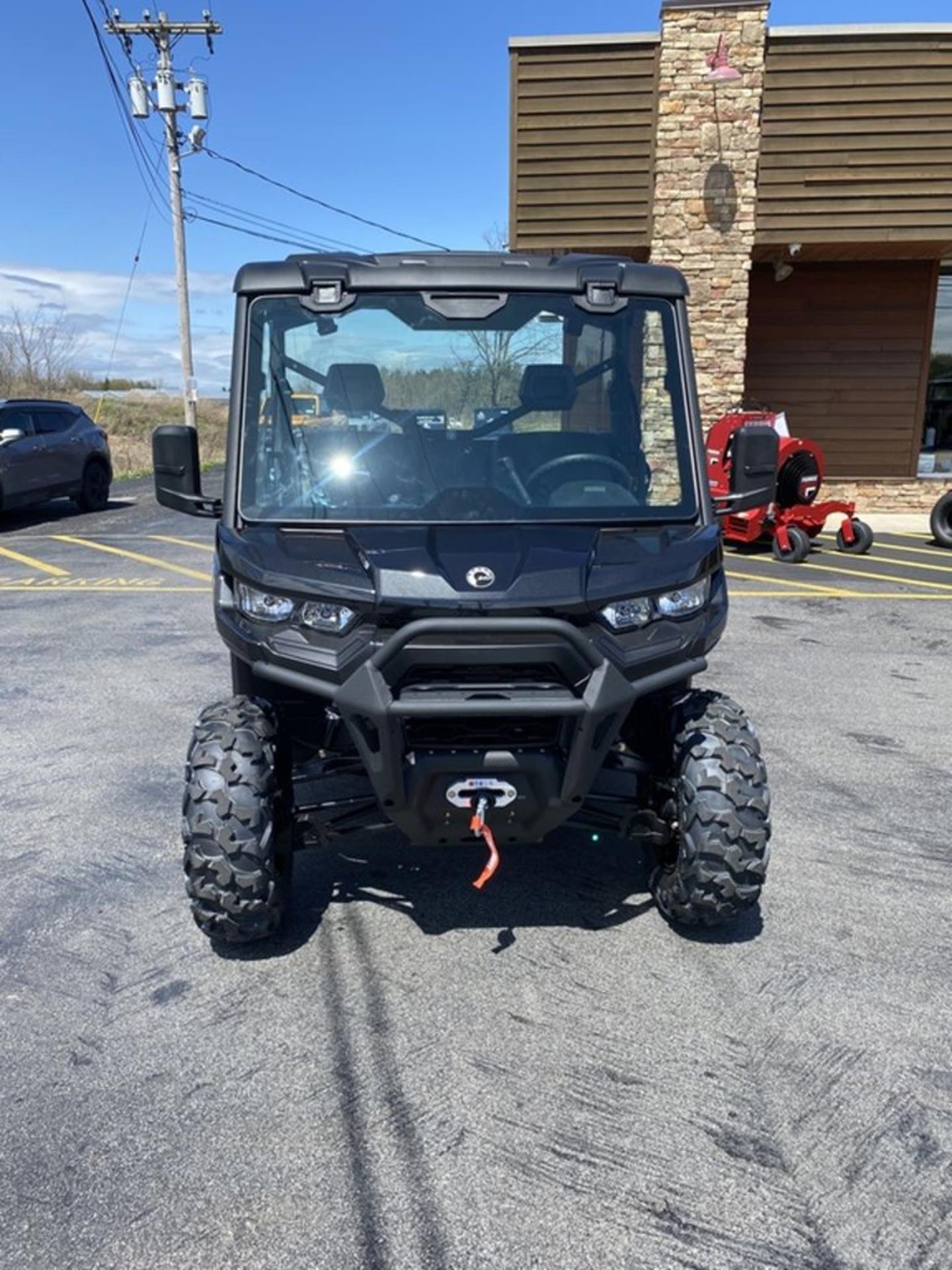2026 Can-Am™ Defender XT HD9 3