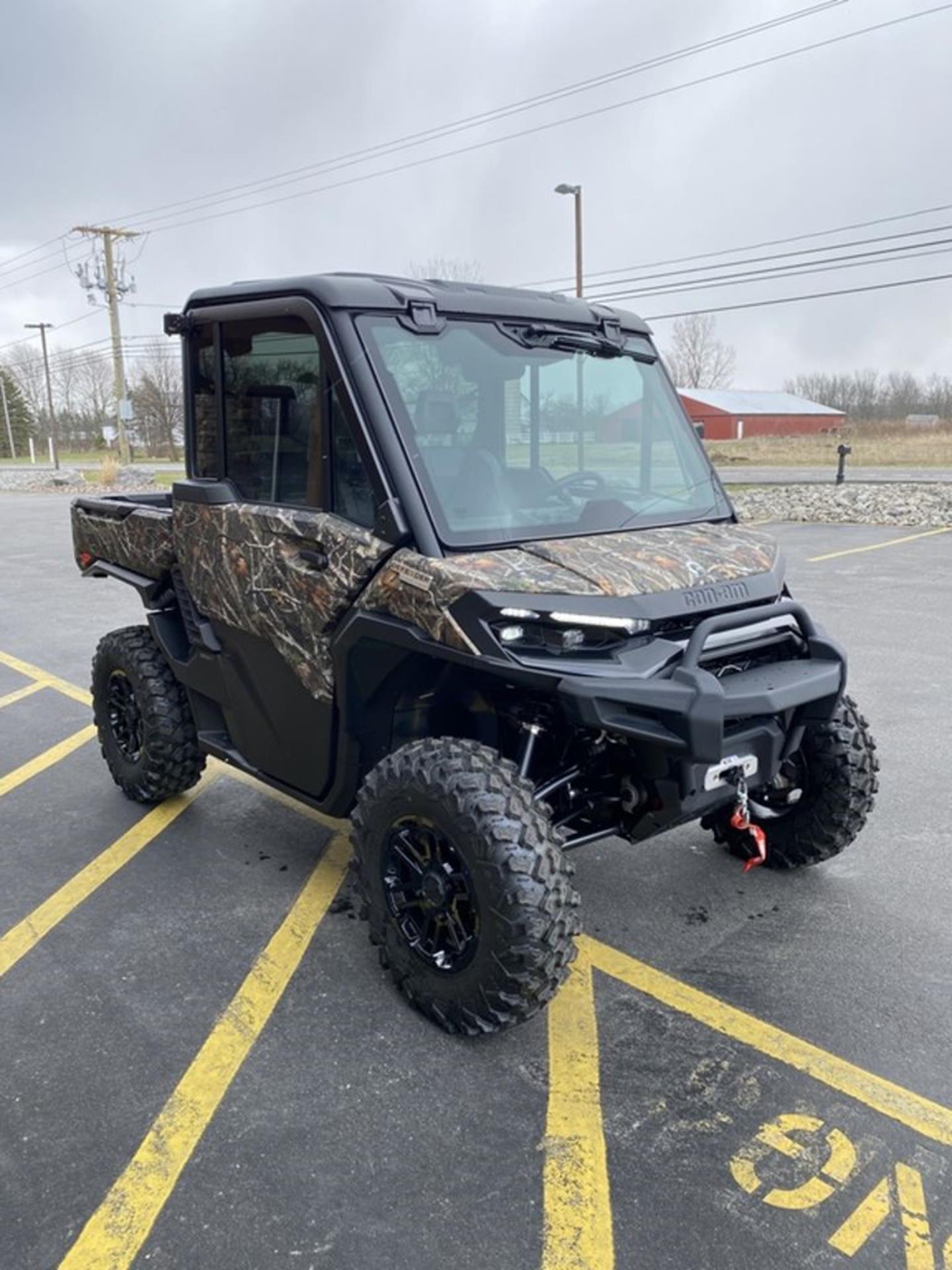 2026 Can-Am™ Defender Limited HD11 2