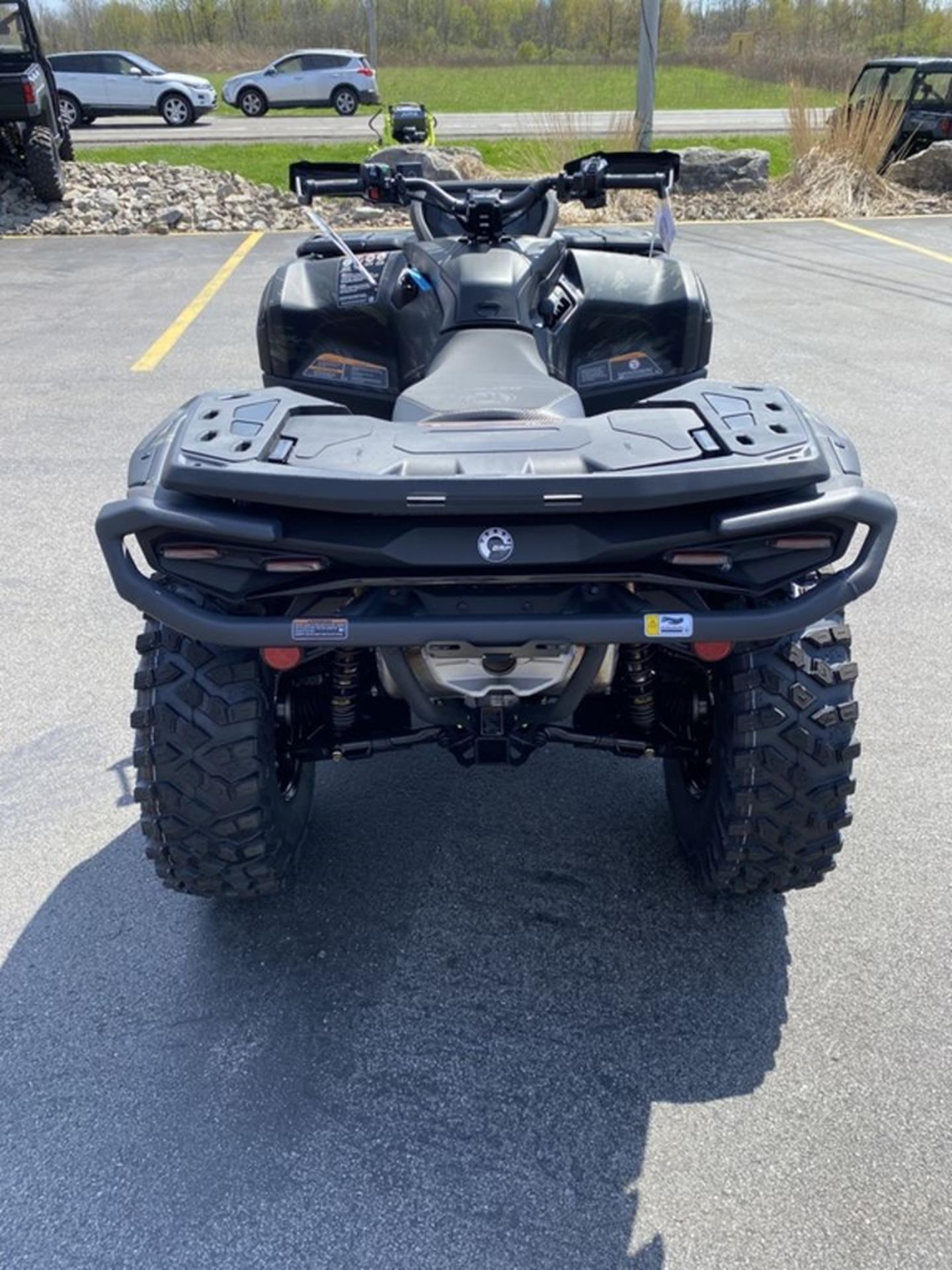 2026 Can-Am™ Outlander Backcountry 1000R 4