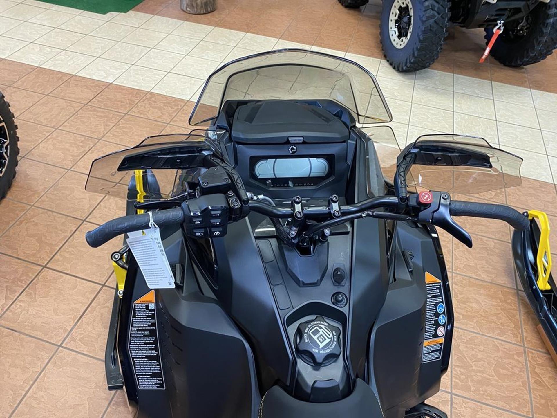 2027 Ski-Doo MXZ Adrenaline w/ Blizzard Package 129 850 E-TEC E 5