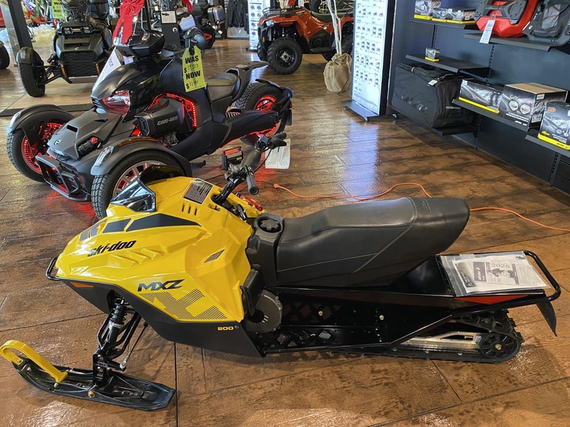 2026 Ski-Doo MXZ 200 ES Cobra 1.0 3