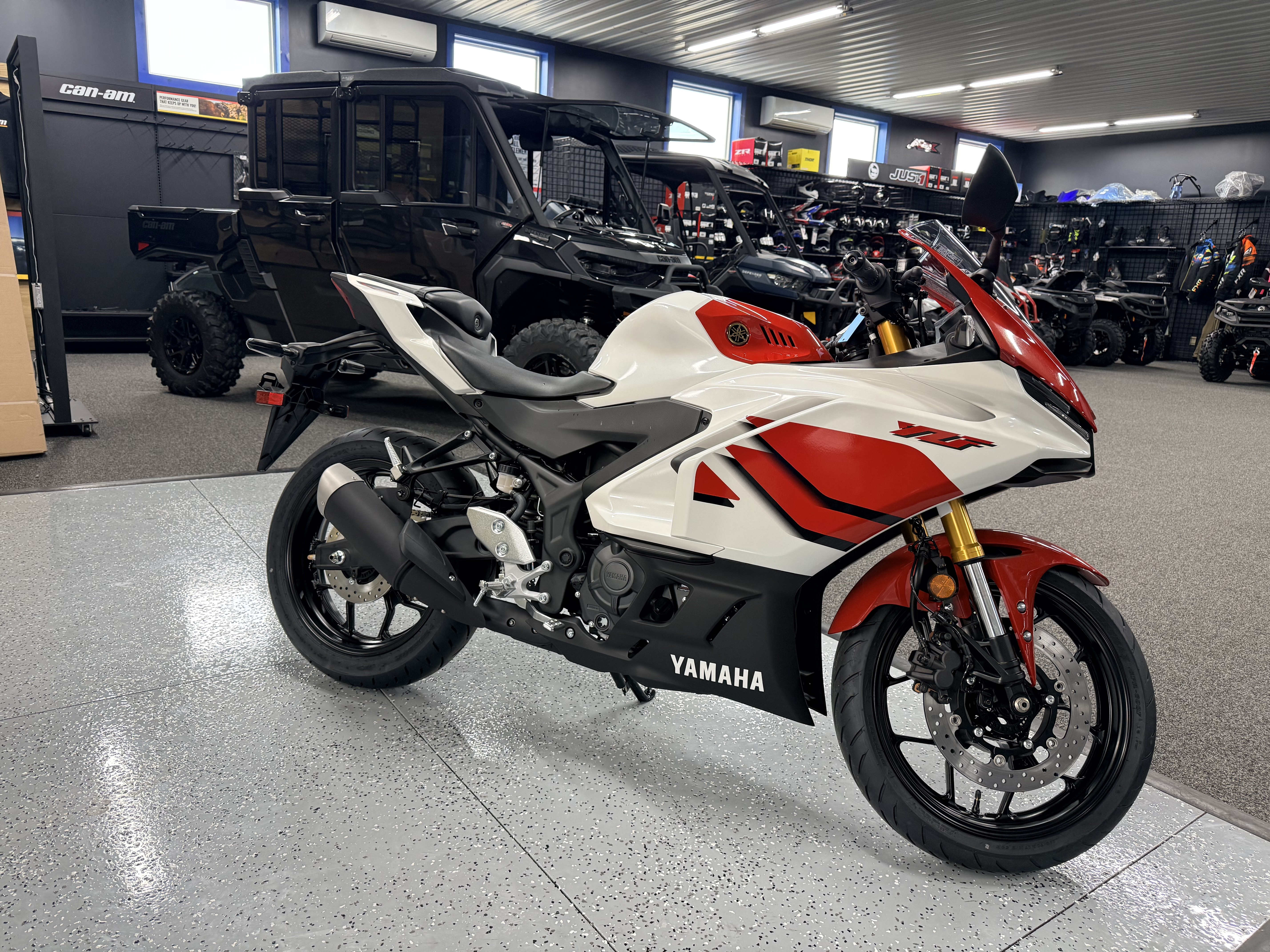 2026 Yamaha YZF-R3 3