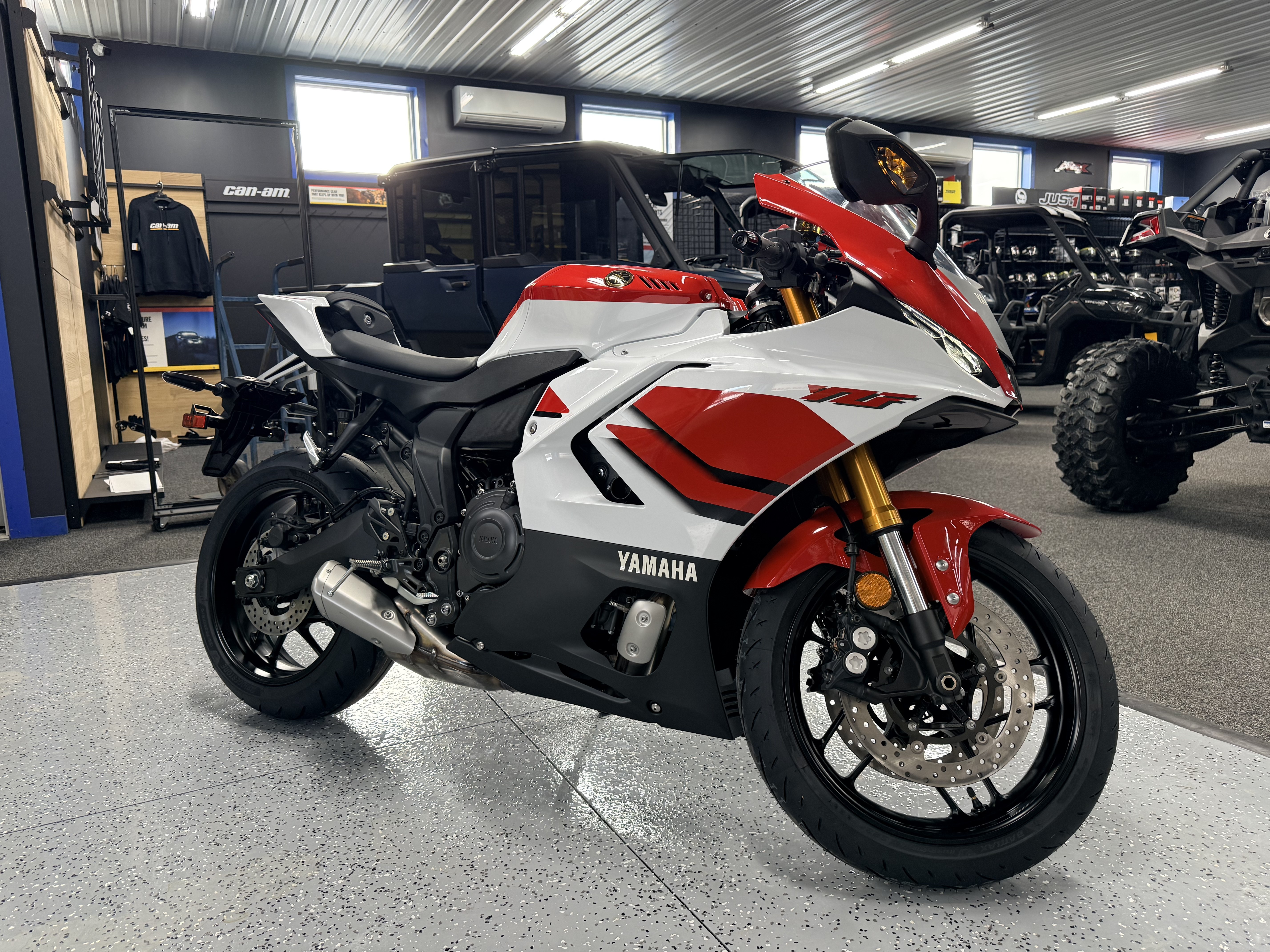 2026 Yamaha YZF-R7 3