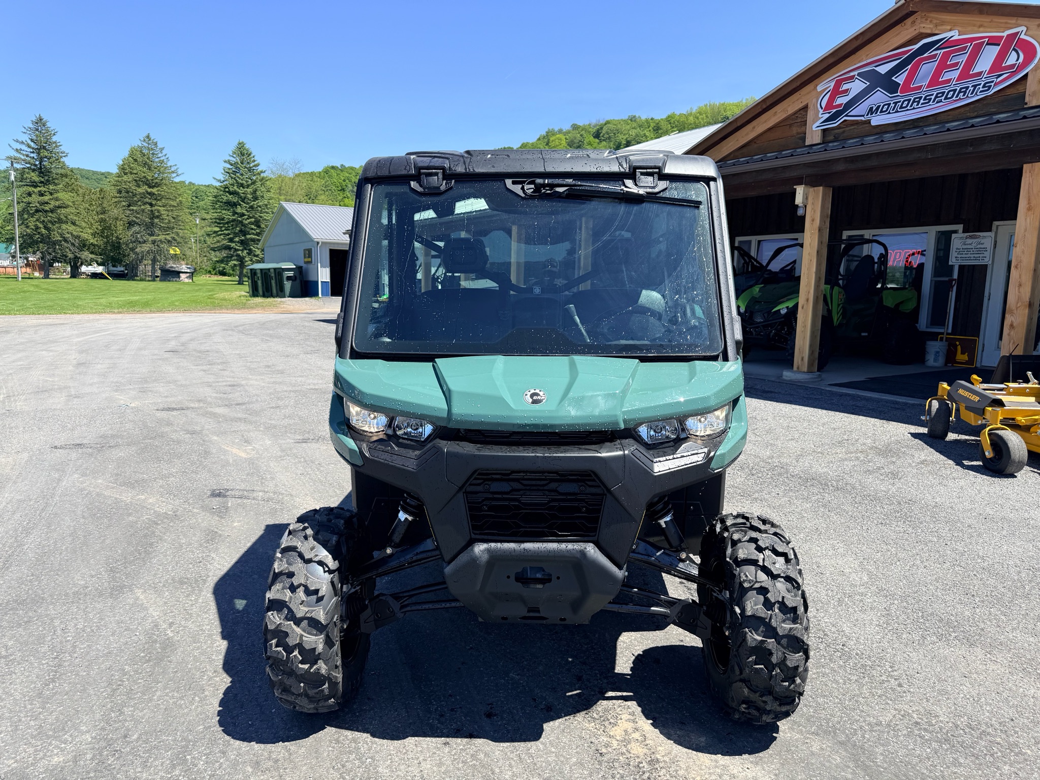 2026 Can-Am™ Defender DPS CAB 2
