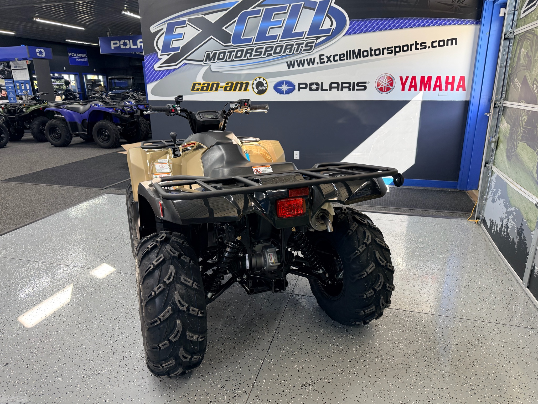 2027 Yamaha Kodiak 450 EPS XT-R 3