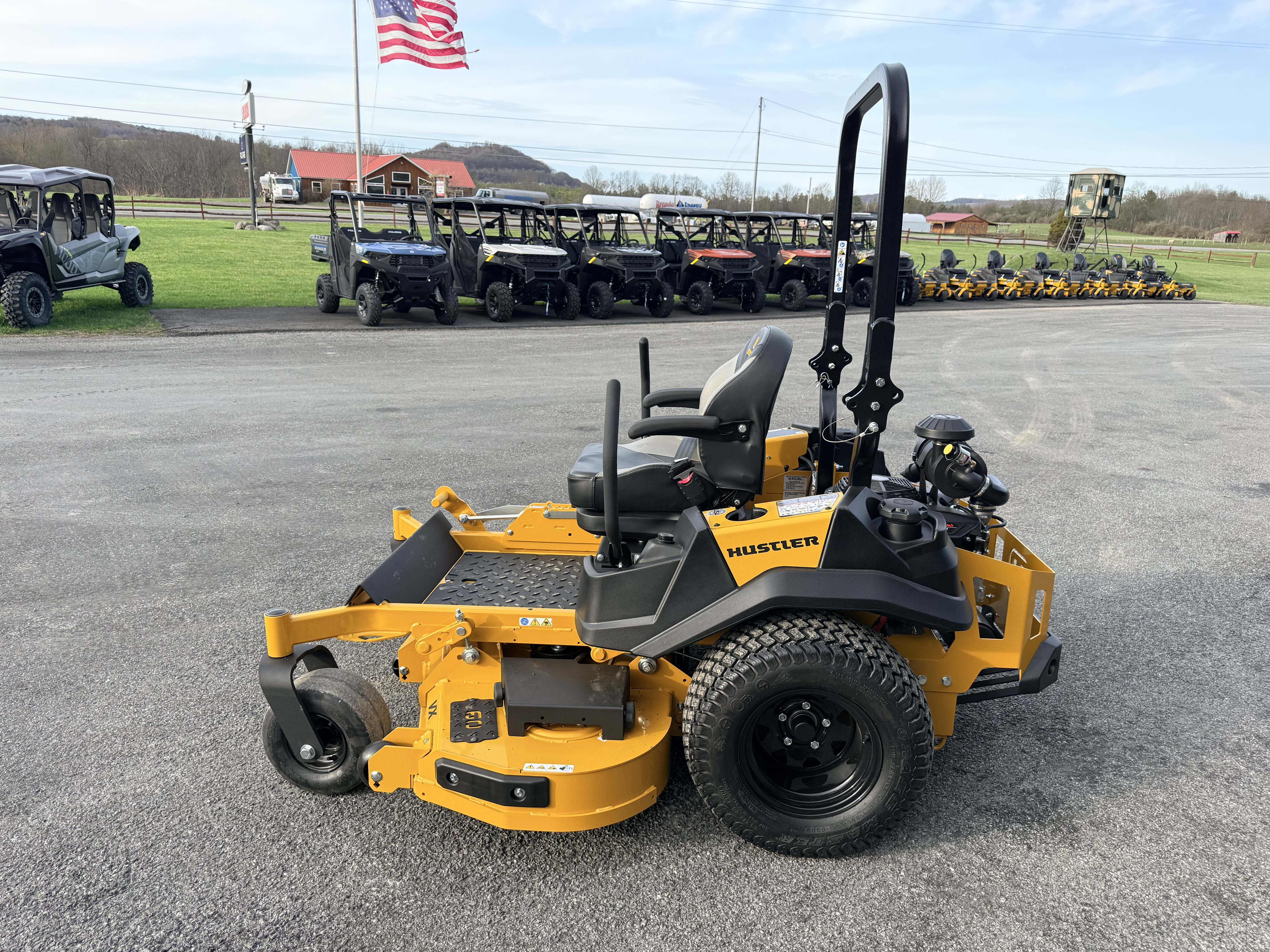 New Hustler Turf Equipment X-ONE 60 in. Kawasaki FX850 27 hp