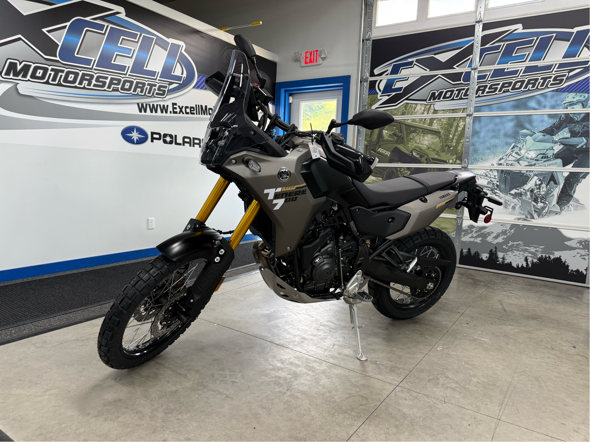 ヤマハTENERE 700 サービスマニュアル 2025年 2024 YAMAHA Tenere 700 Service Manual | Japan | Paper | 2023