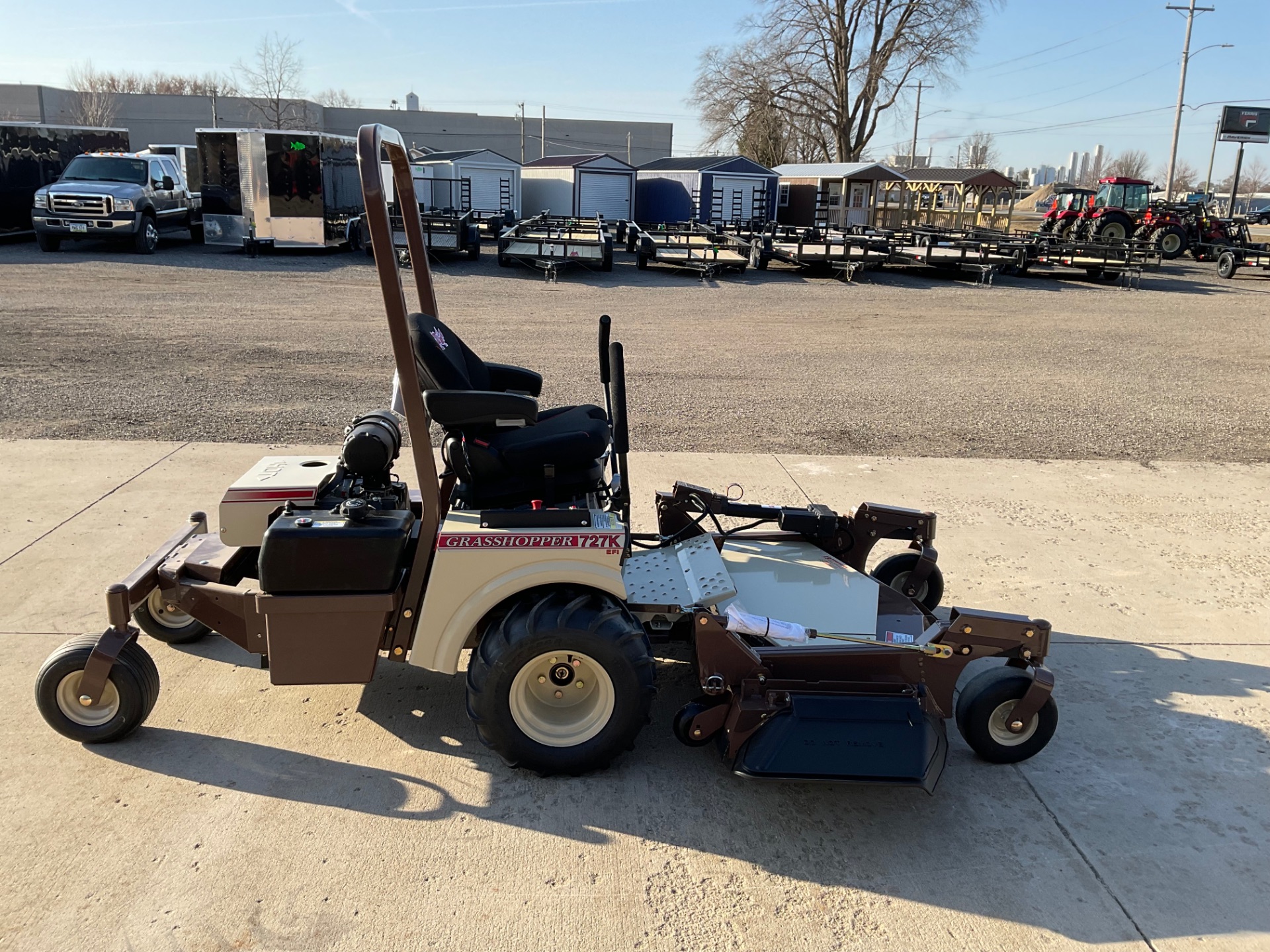 New 2025 Grasshopper 727T Kohler EFI 747 cc Lawn Mowers