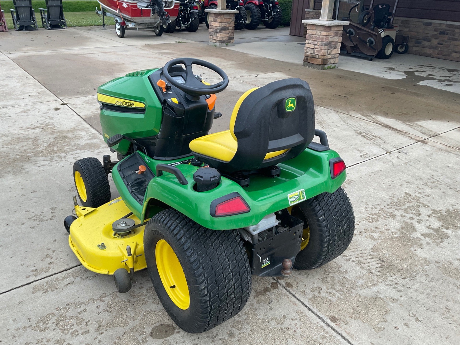 2021 John Deere X570 Select Series 54 in. Deck in Independence, Iowa - Photo 7