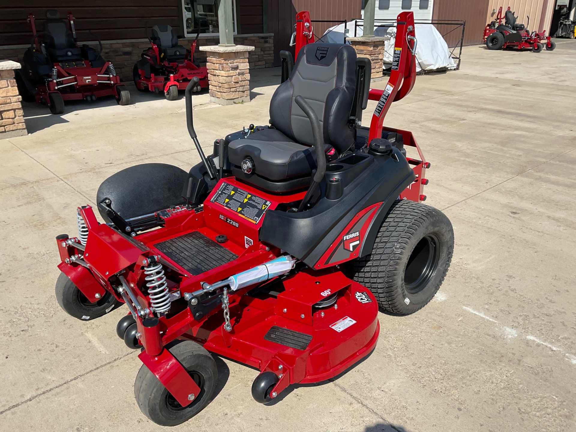 2024 Ferris Industries ISX 2200 60 in. Kawasaki FT730V EFI ETC 26 hp in Independence, Iowa - Photo 2