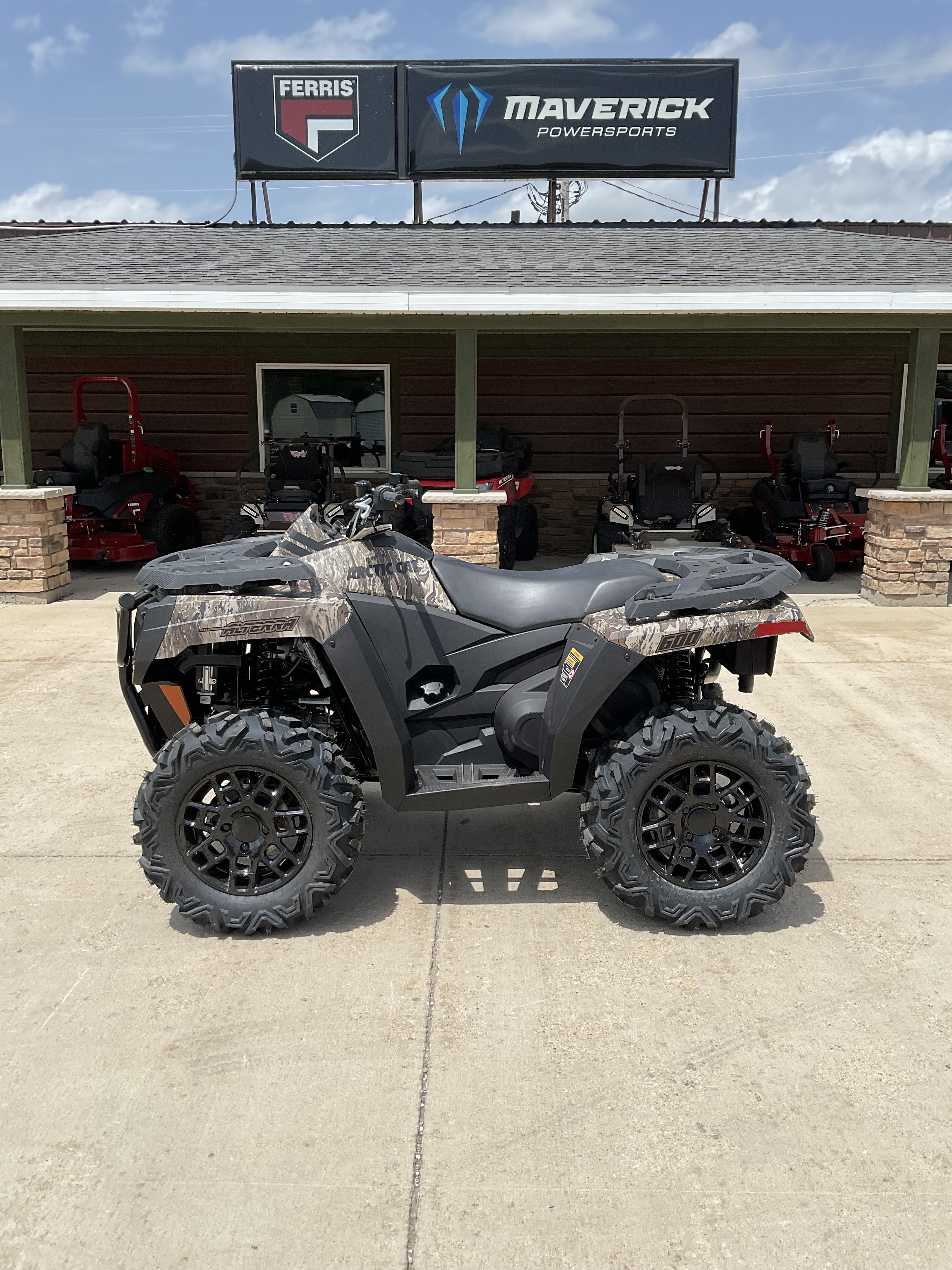 2026 Arctic Cat Alterra 600 Limited for sale 1208236