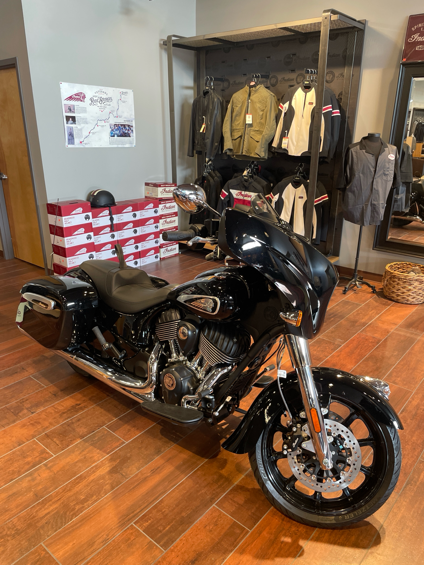 New 2025 Indian Motorcycle Chieftain® | Motorcycles in Adams