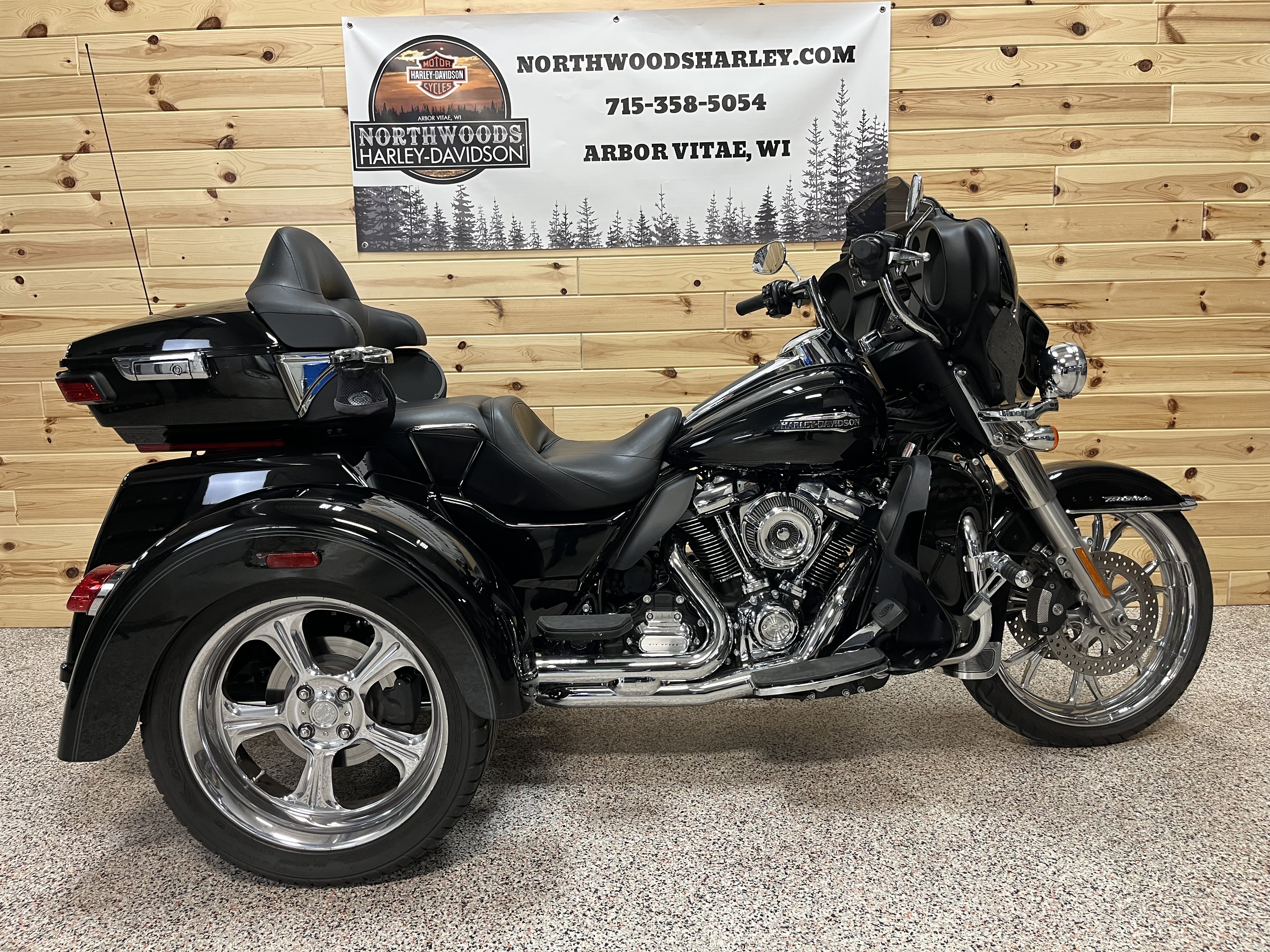 2021 Tri Glide® Ultra