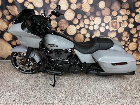 New 2025 Harley-Davidson Road Glide in Arbor Vitae, WI