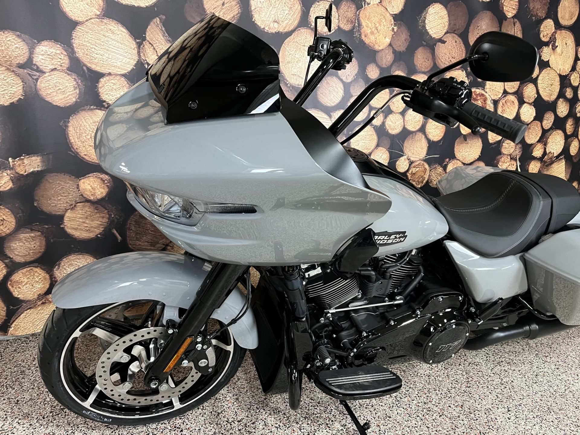New 2025 Harley-Davidson Road Glide in Arbor Vitae, WI