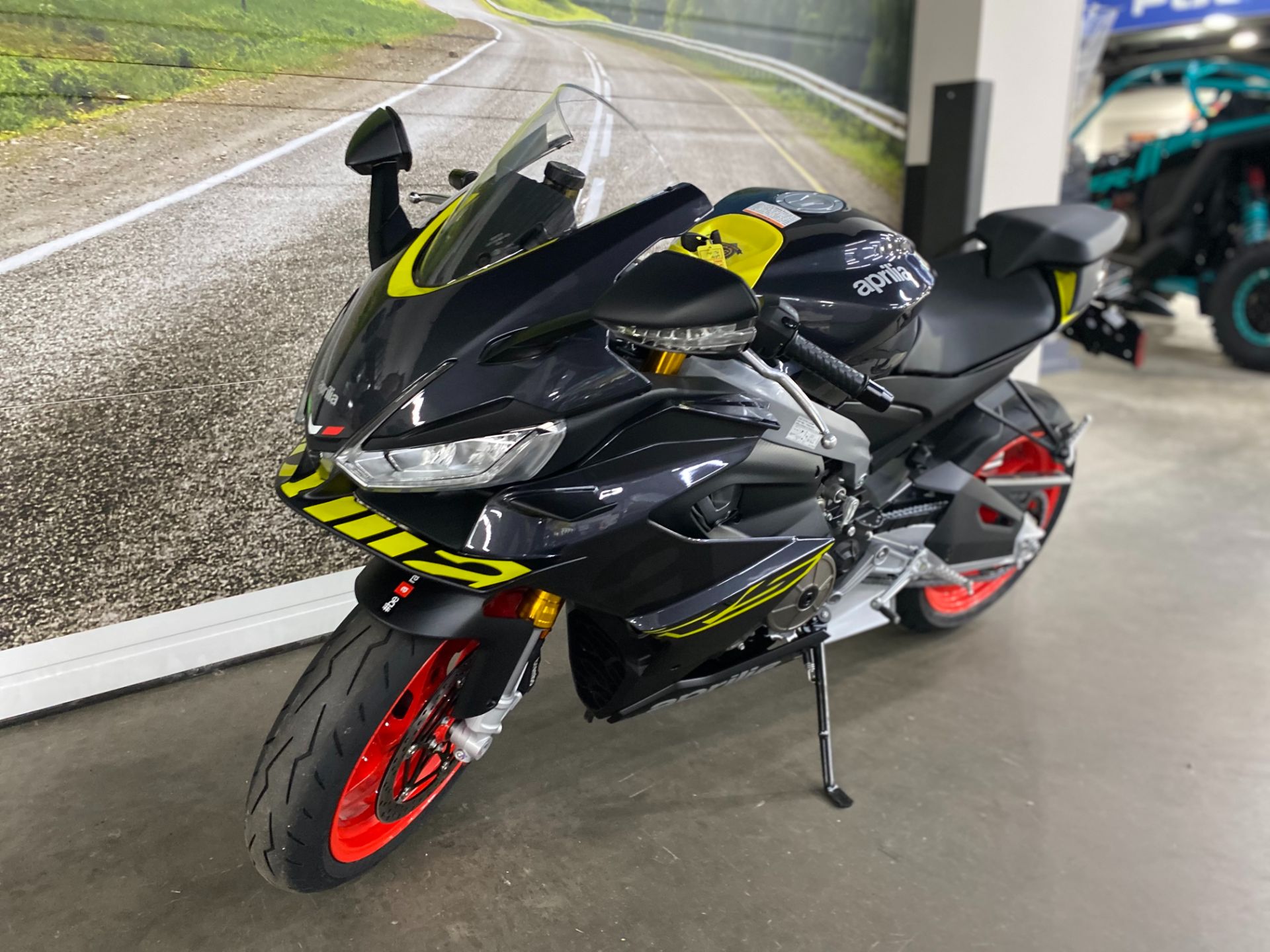2026 Aprilia RS 660 6