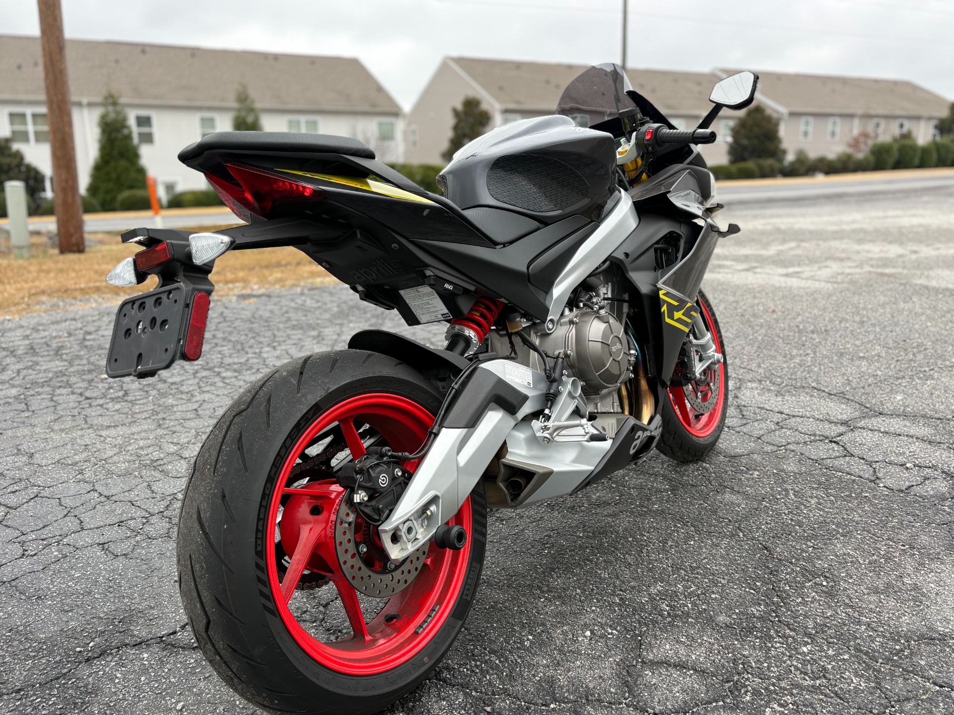 2027 Aprilia RS 660 3