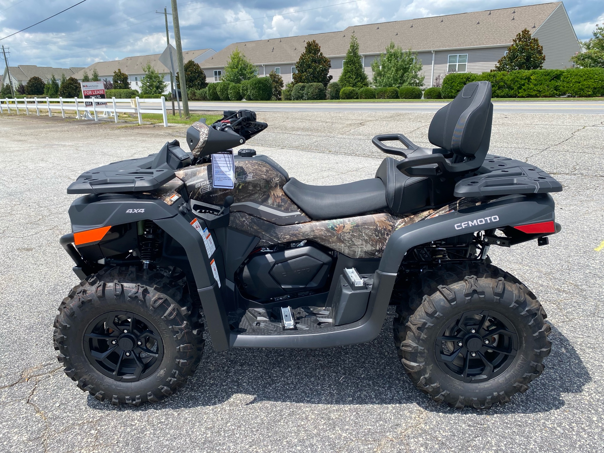 2026  CFORCE 600 Touring 8
