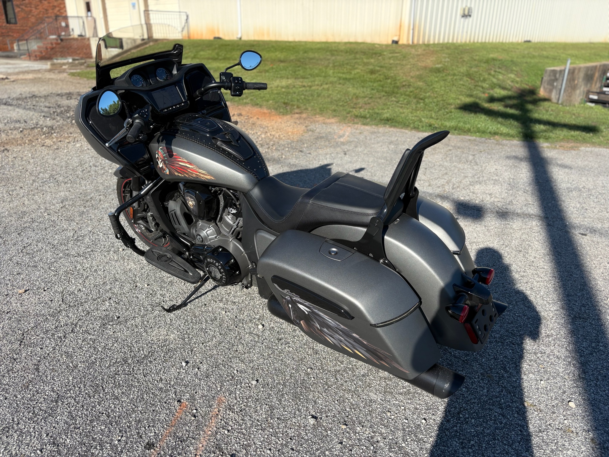 2023  Challenger® Dark Horse® 5