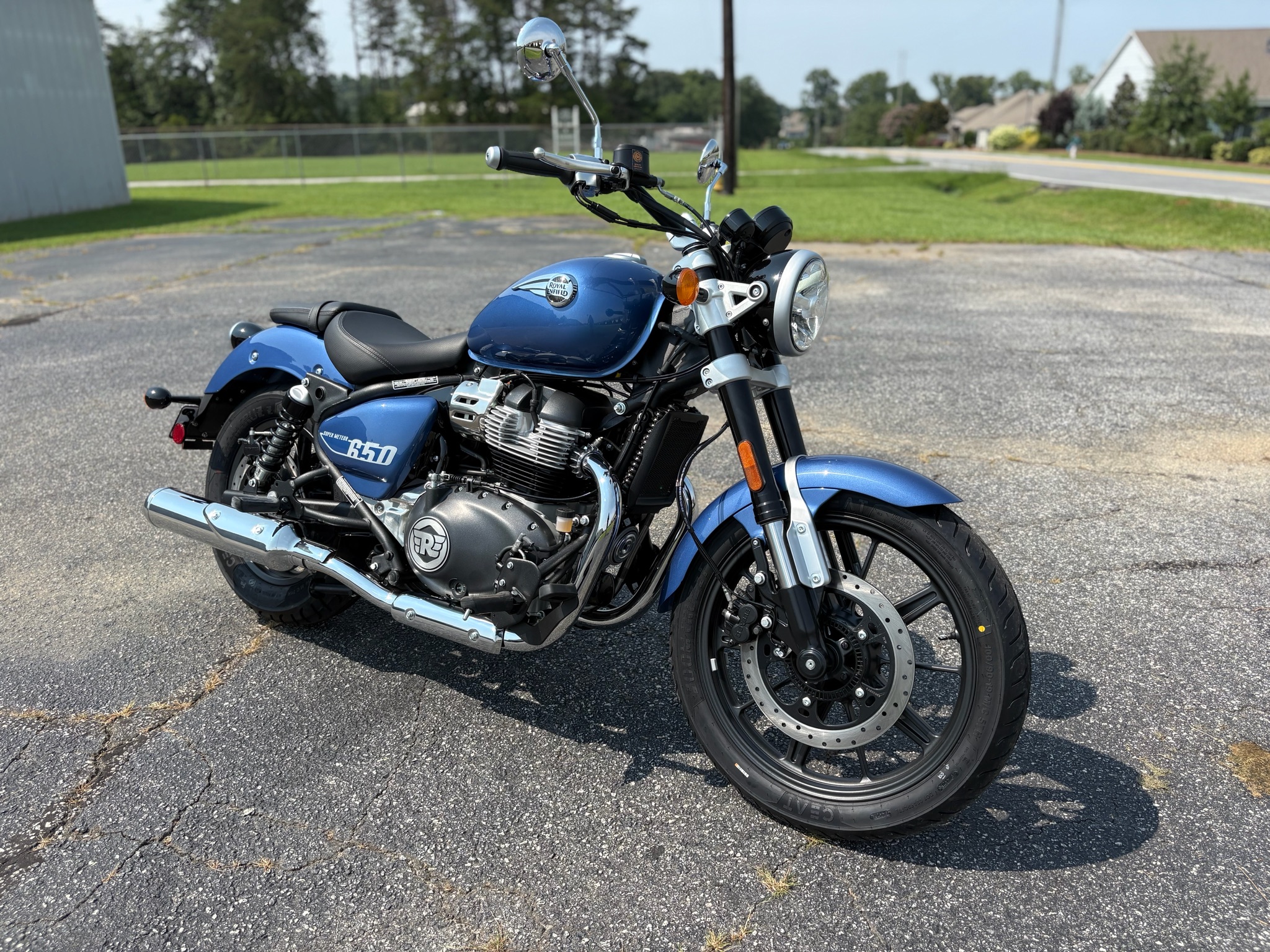 2024 Royal Enfield Super Meteor 650