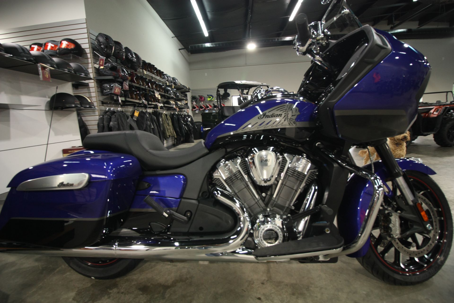 2022 Indian Motorcycle Challenger® Limited Motorcycles Greer South