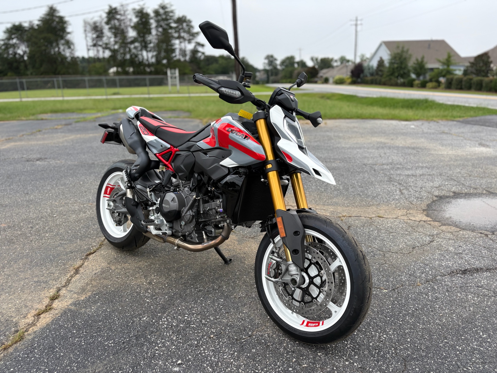 2027 Ducati Hypermotard V2 SP