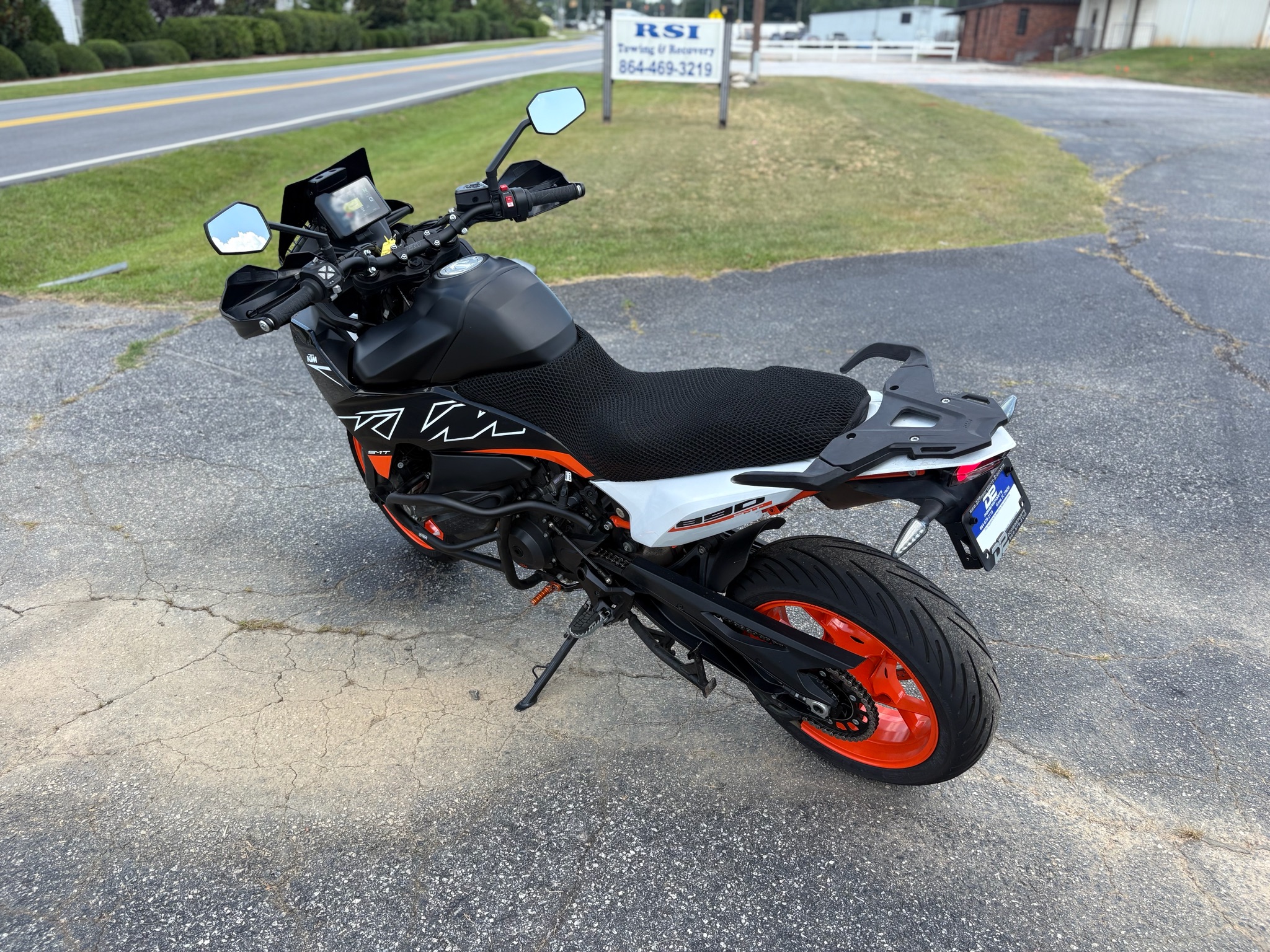 2024 KTM 890 SMT Motorcycles Greer South Carolina K879271