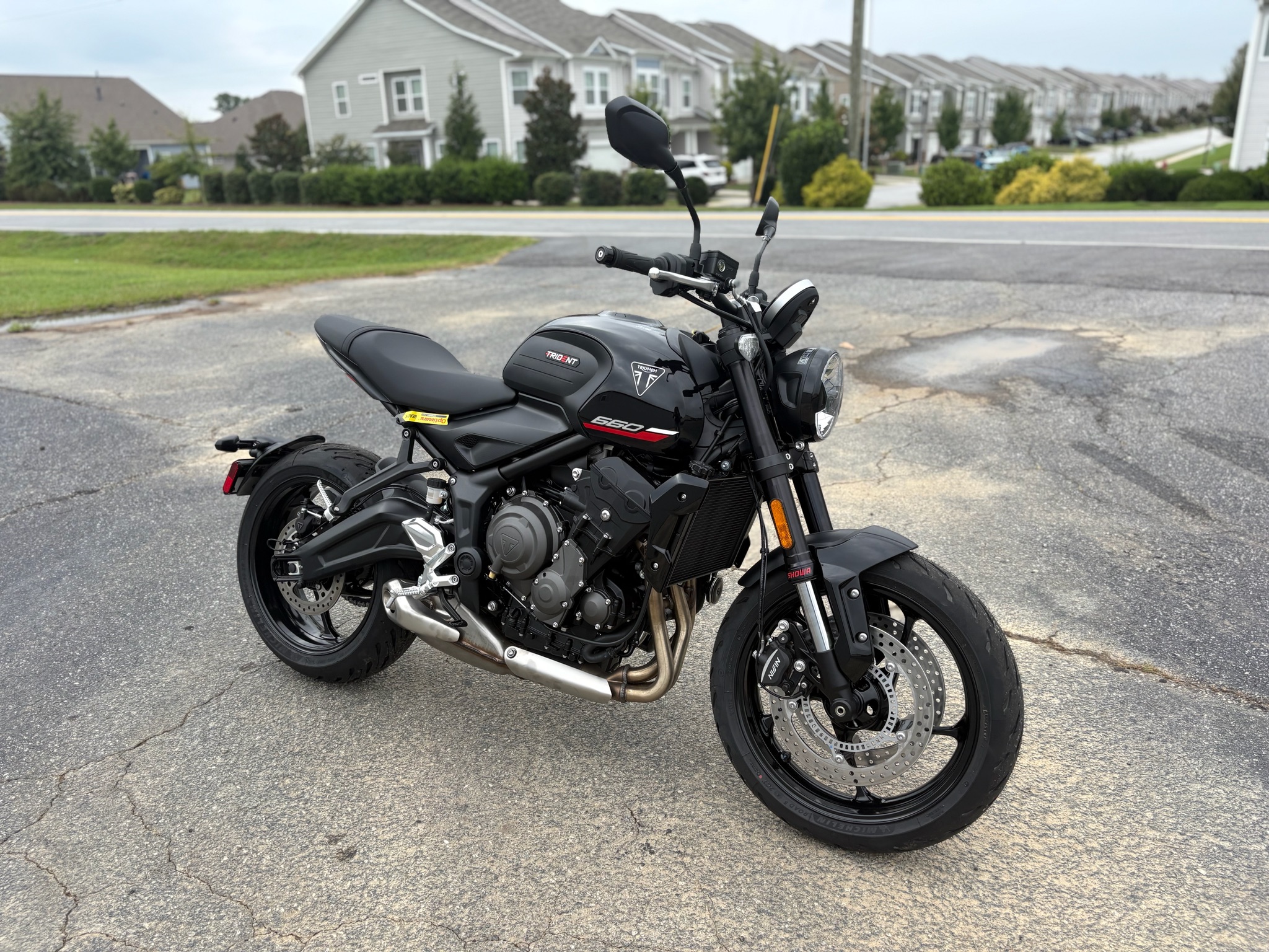2025 Triumph Trident 660