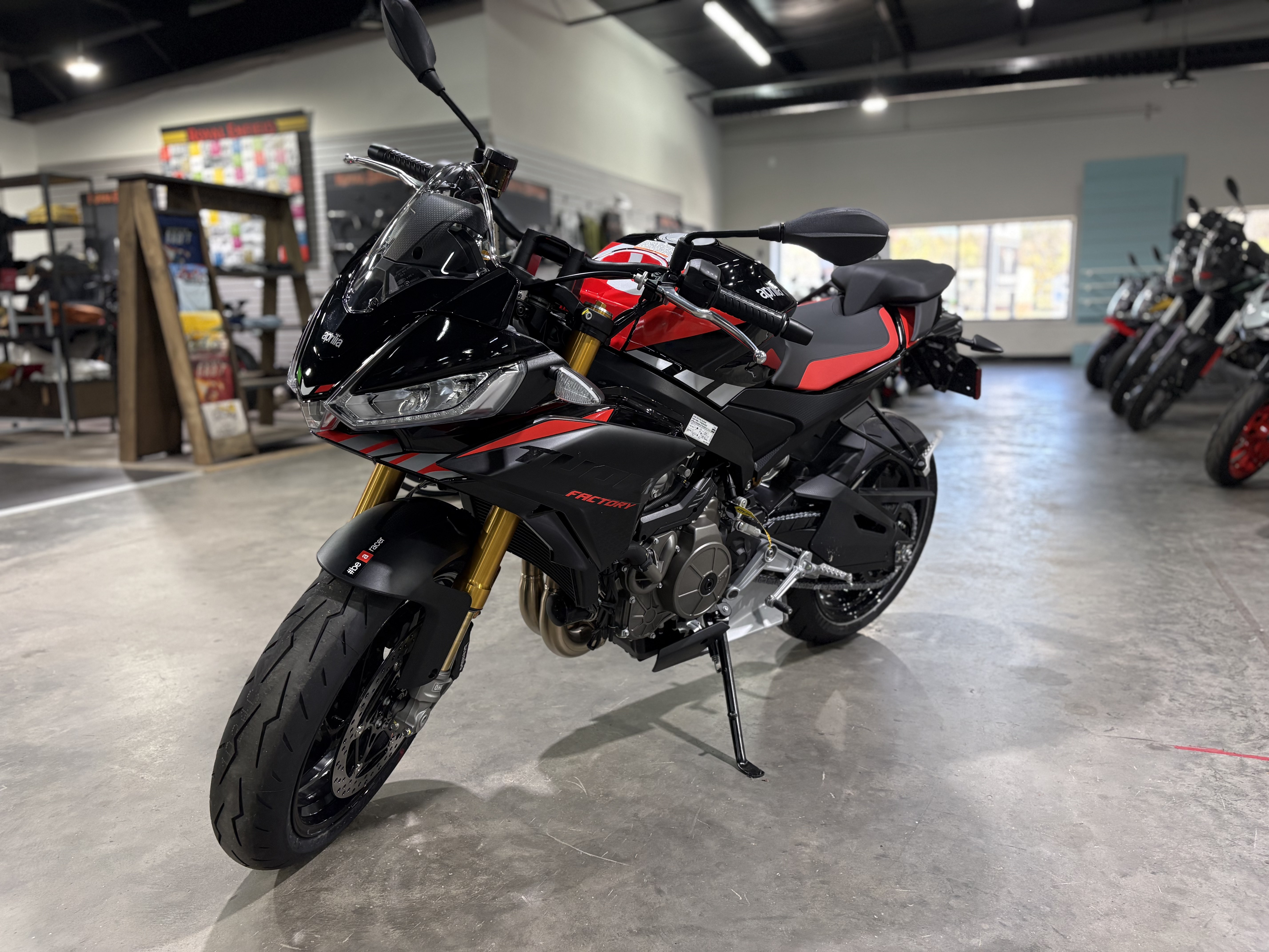 2026 Aprilia Tuono 660 Factory 7