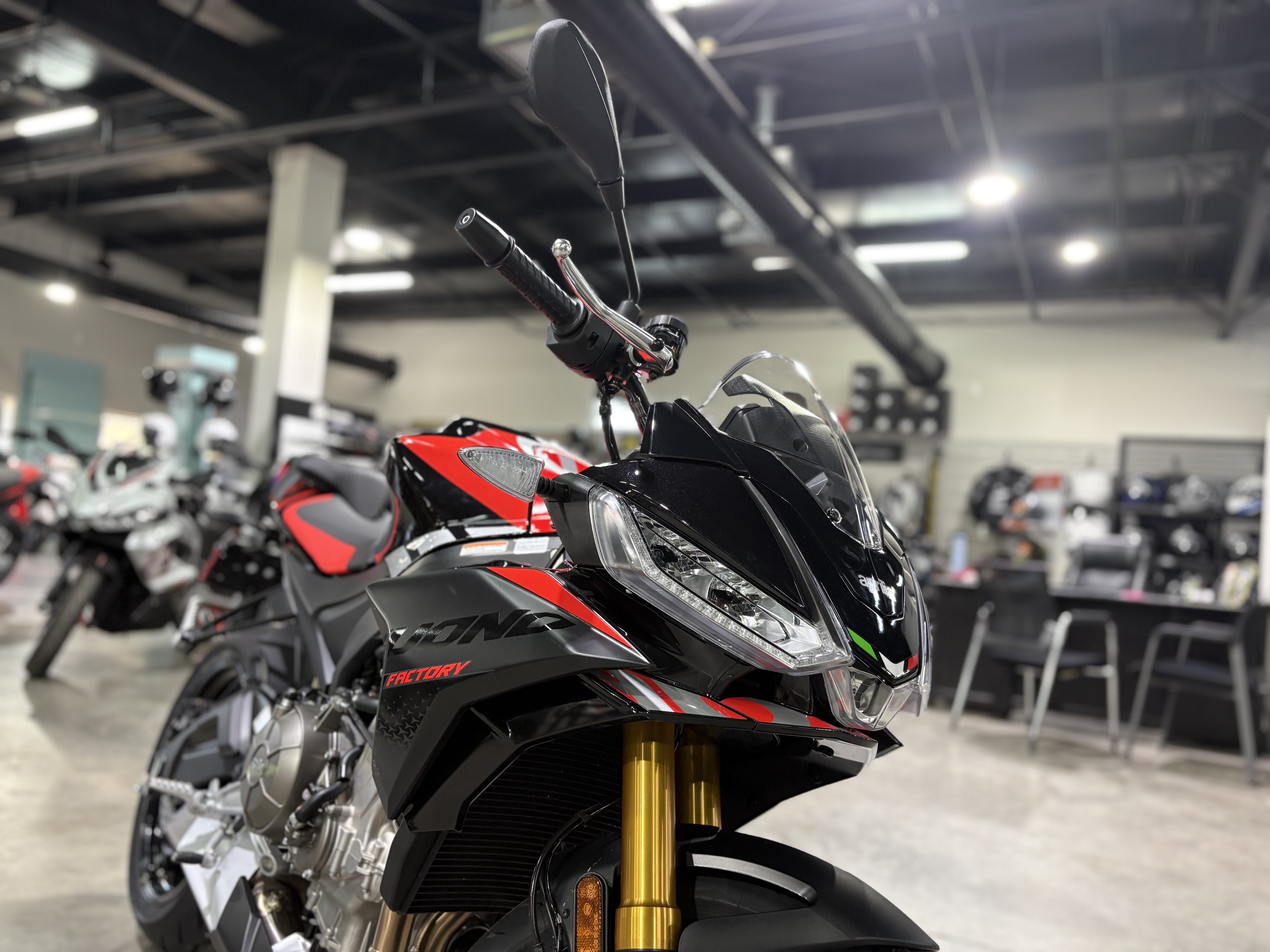 2026 Aprilia Tuono 660 Factory 11