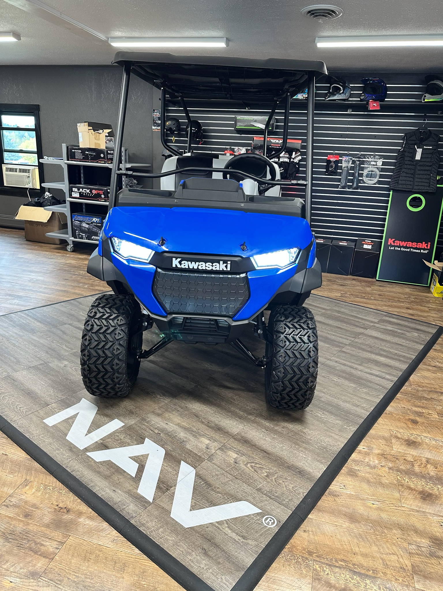 2025 Kawasaki NAV® 4e 3