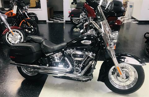 Harley-Davidson シート Vivid Black Stretched Extended Side Cover Panel For Harley